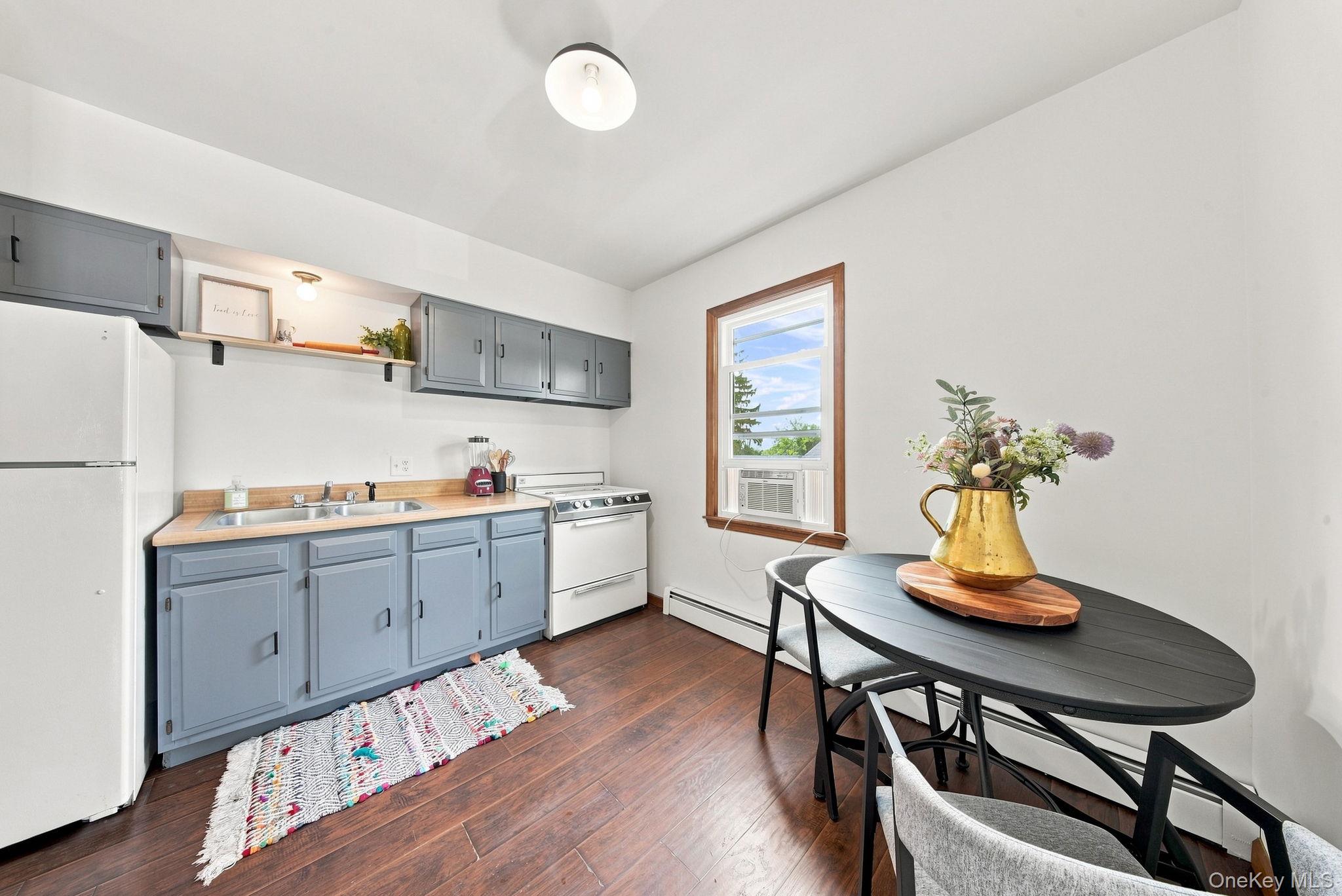 256 Cottage Street – For Sale photo 14