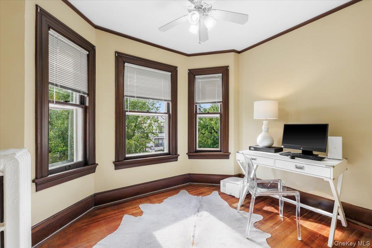 21 Park Avenue – For Sale photo 18