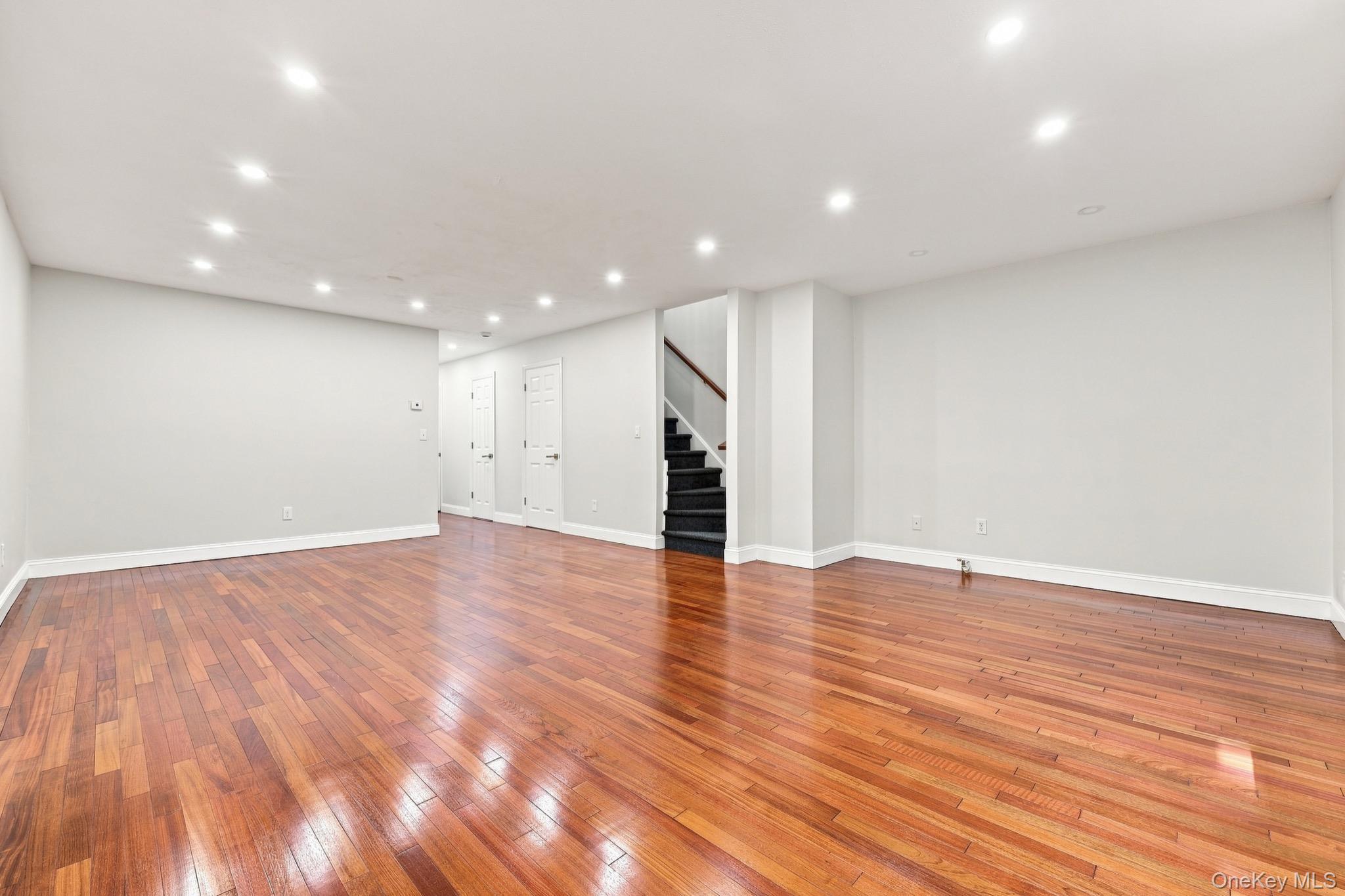 38 Heritage Drive, Unit H photo 10