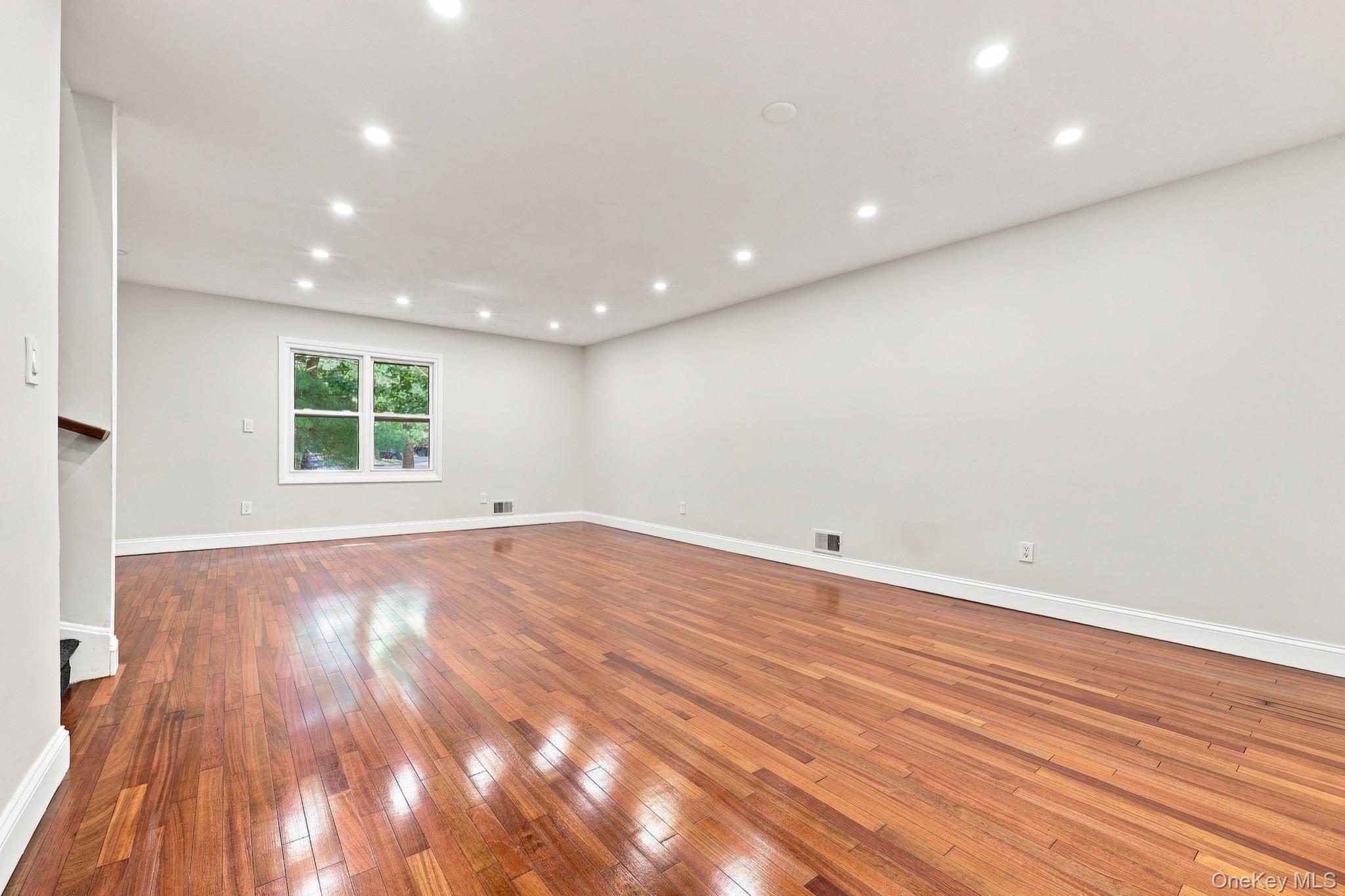 38 Heritage Drive, Unit H photo 9