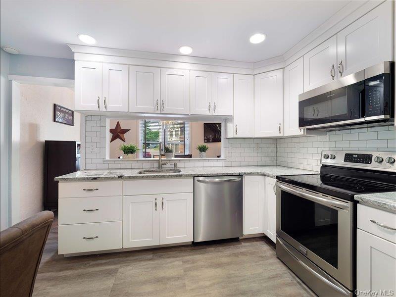 338 Sierra Vista Lane – For Sale photo 13
