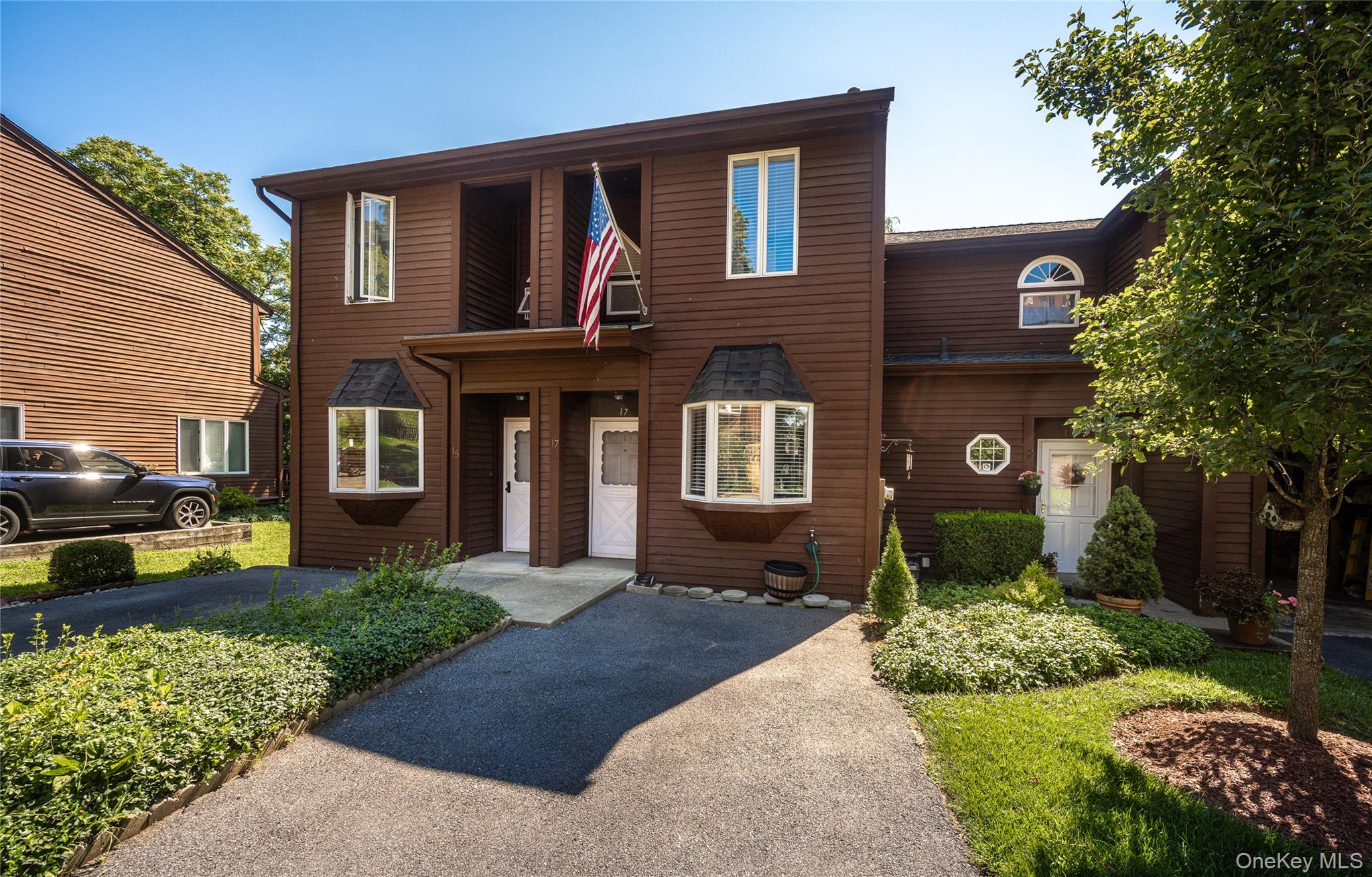 17 Davids Lane – For Sale