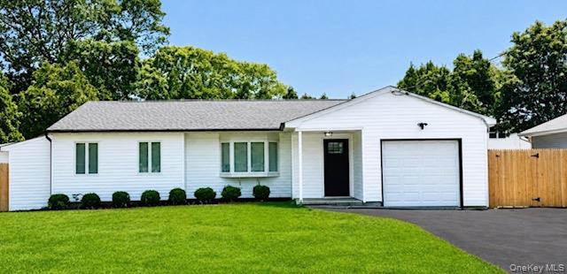 16 Adobe Drive – For Sale photo 2