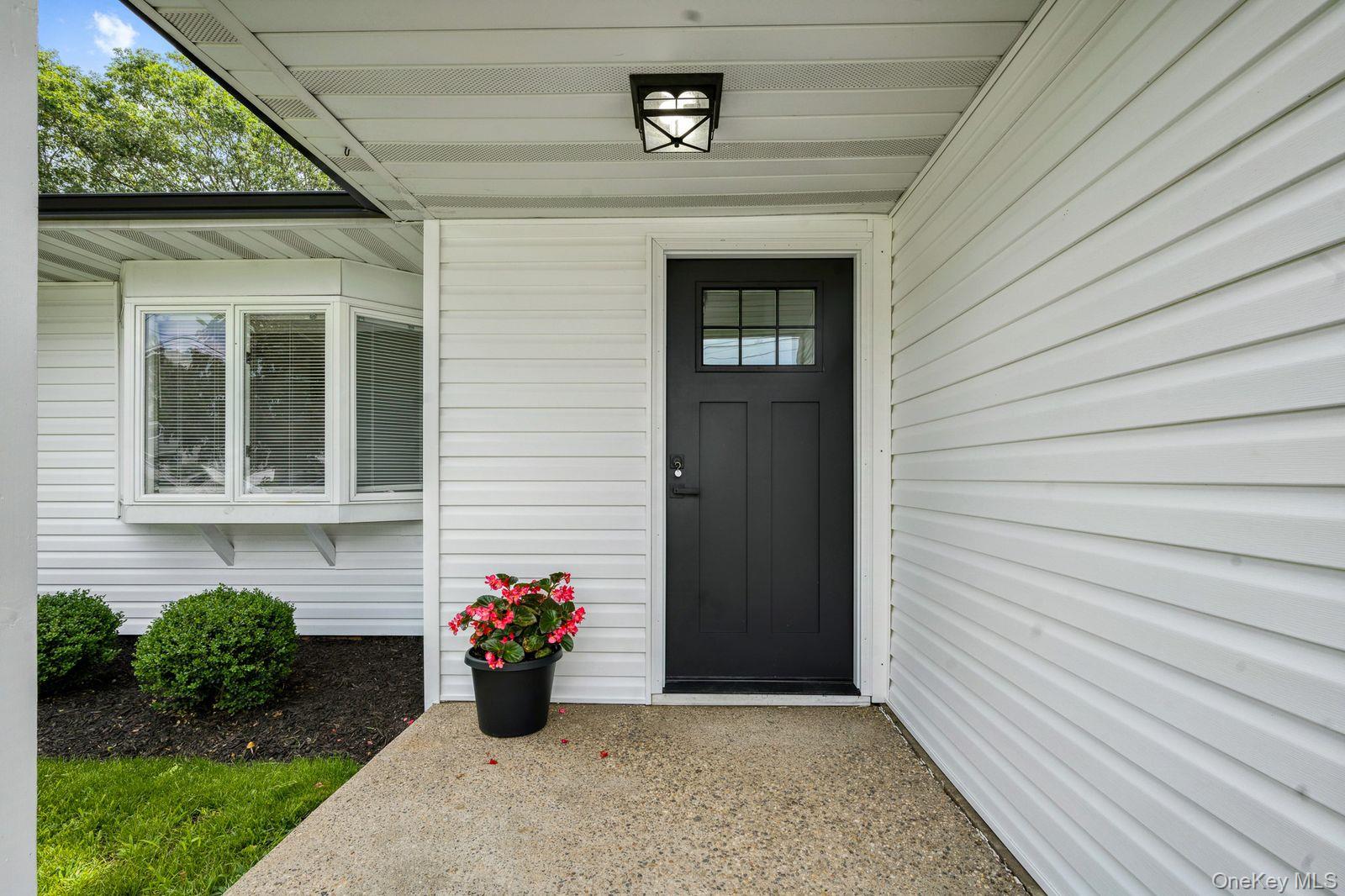 16 Adobe Drive – For Sale photo 5