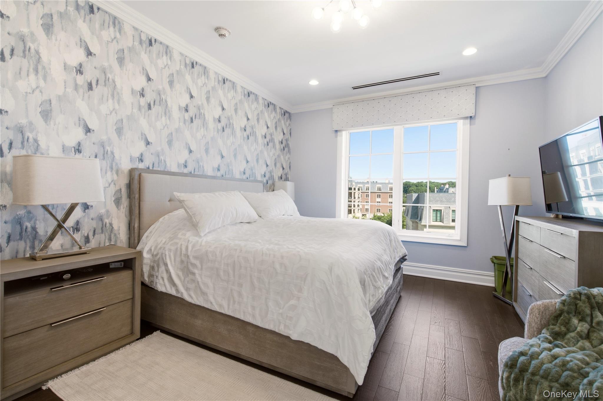 3000 Royal Court, Unit 3206 photo 19