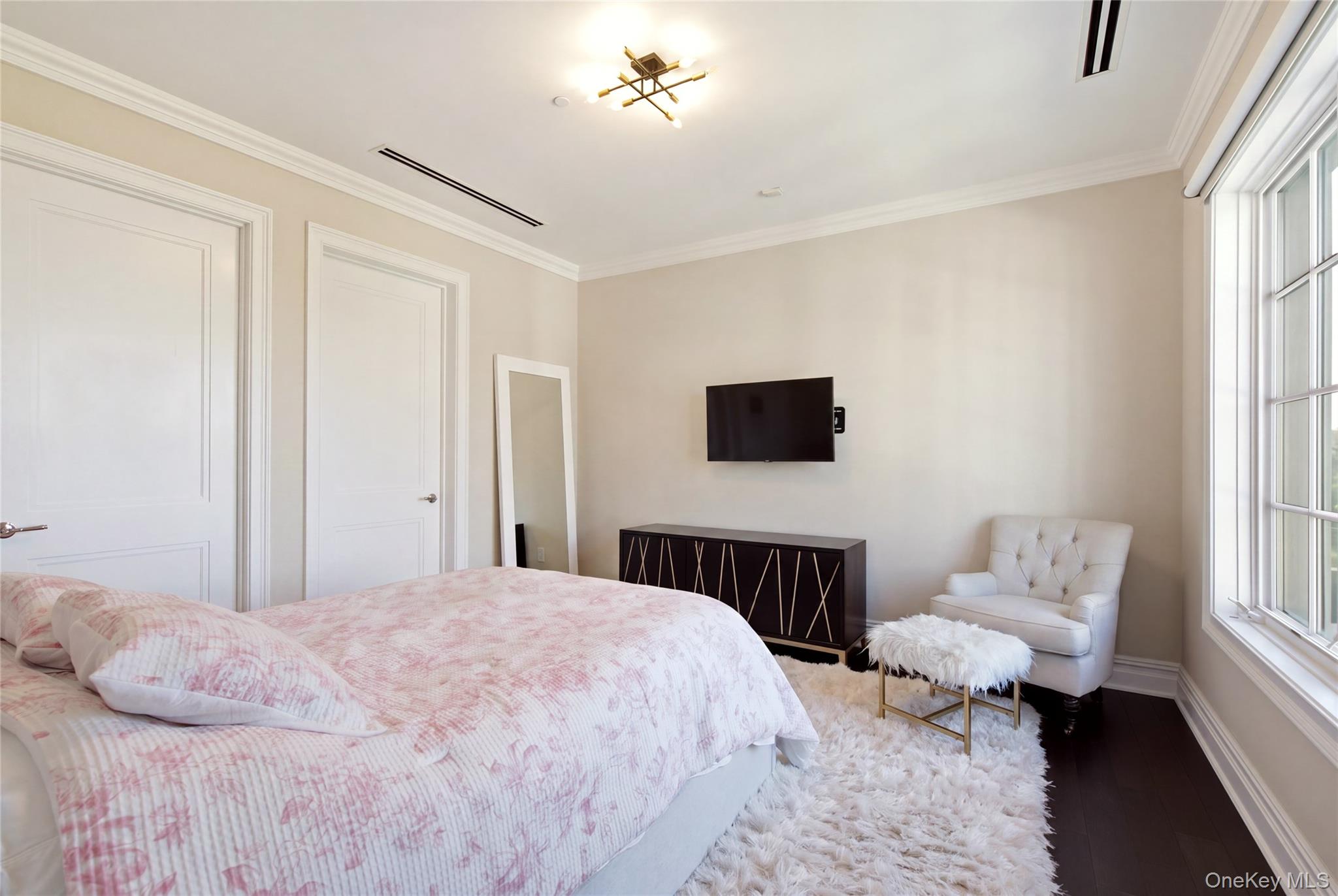 3000 Royal Court, Unit 3206 photo 23