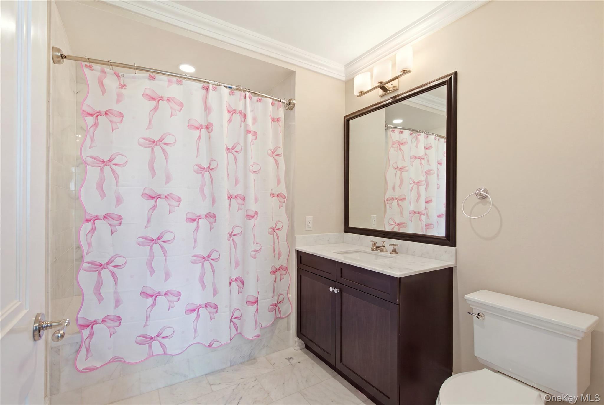 3000 Royal Court, Unit 3206 photo 24