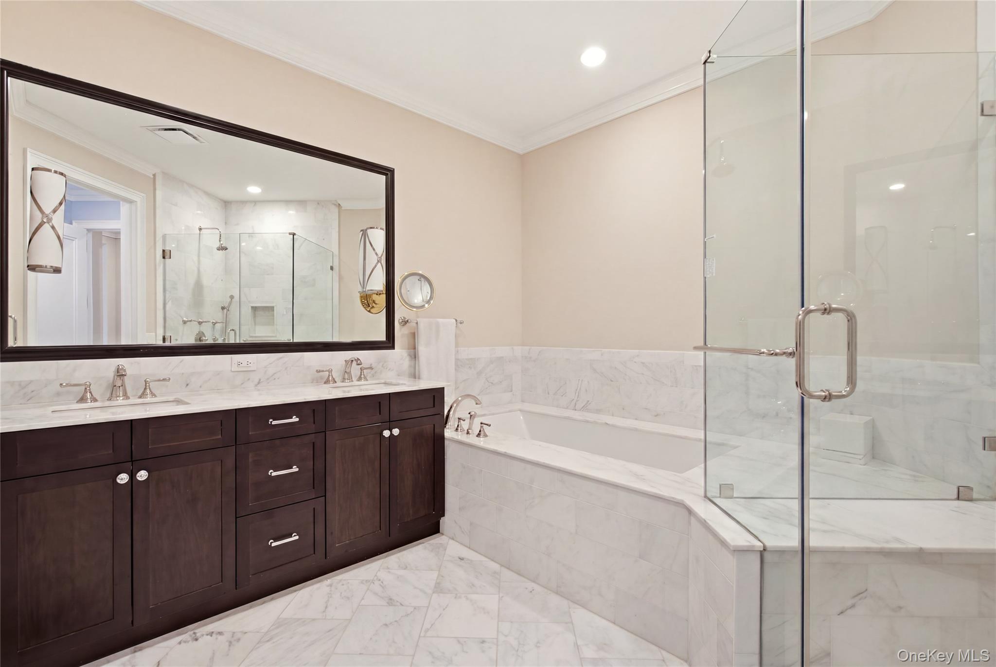 3000 Royal Court, Unit 3206 photo 20