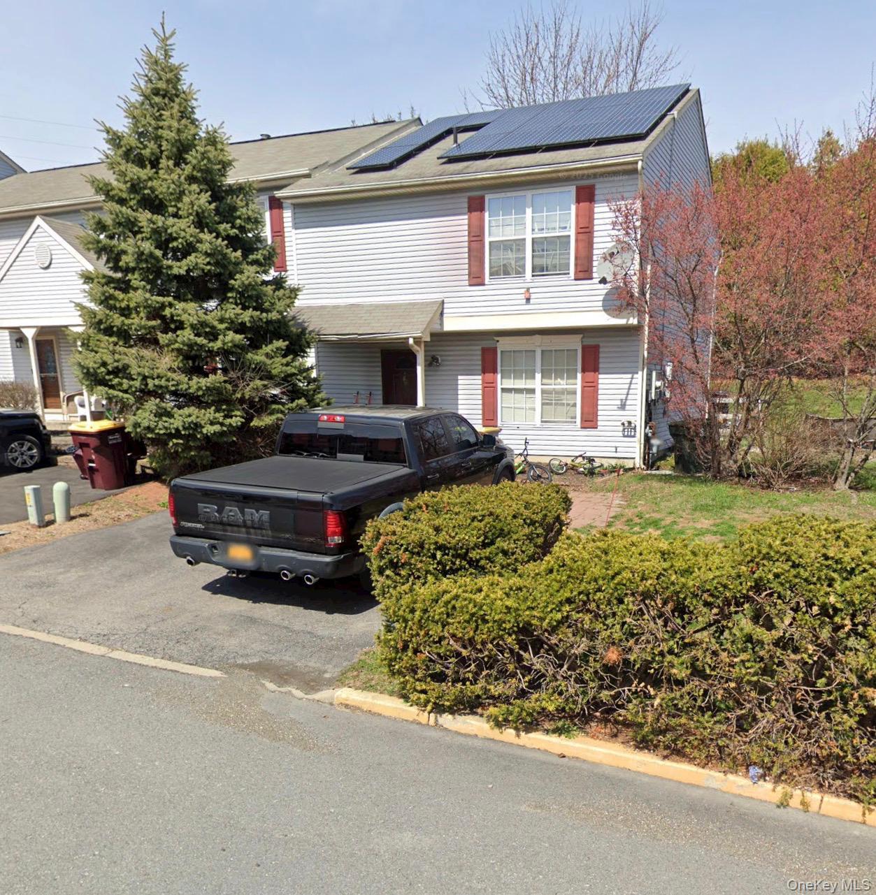 37 Marian Court – For Sale photo 2