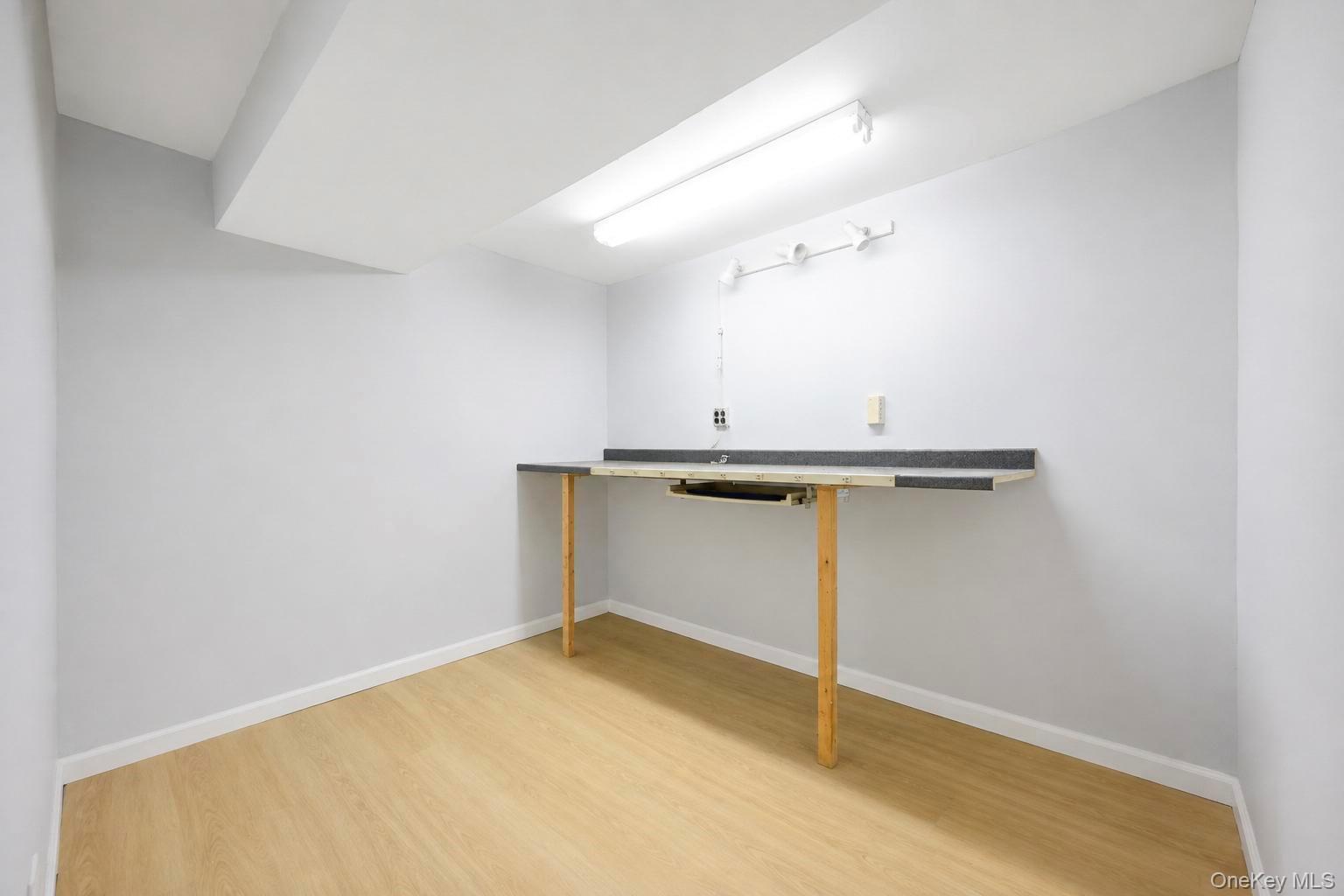 18 Dexter Lane – For Sale photo 24