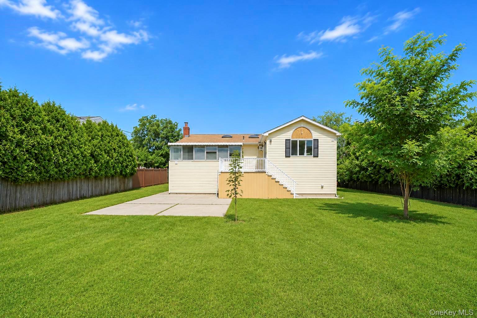 18 Dexter Lane – For Sale photo 3