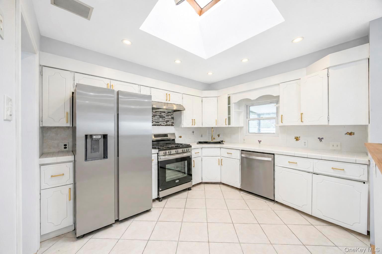 18 Dexter Lane – For Sale photo 8