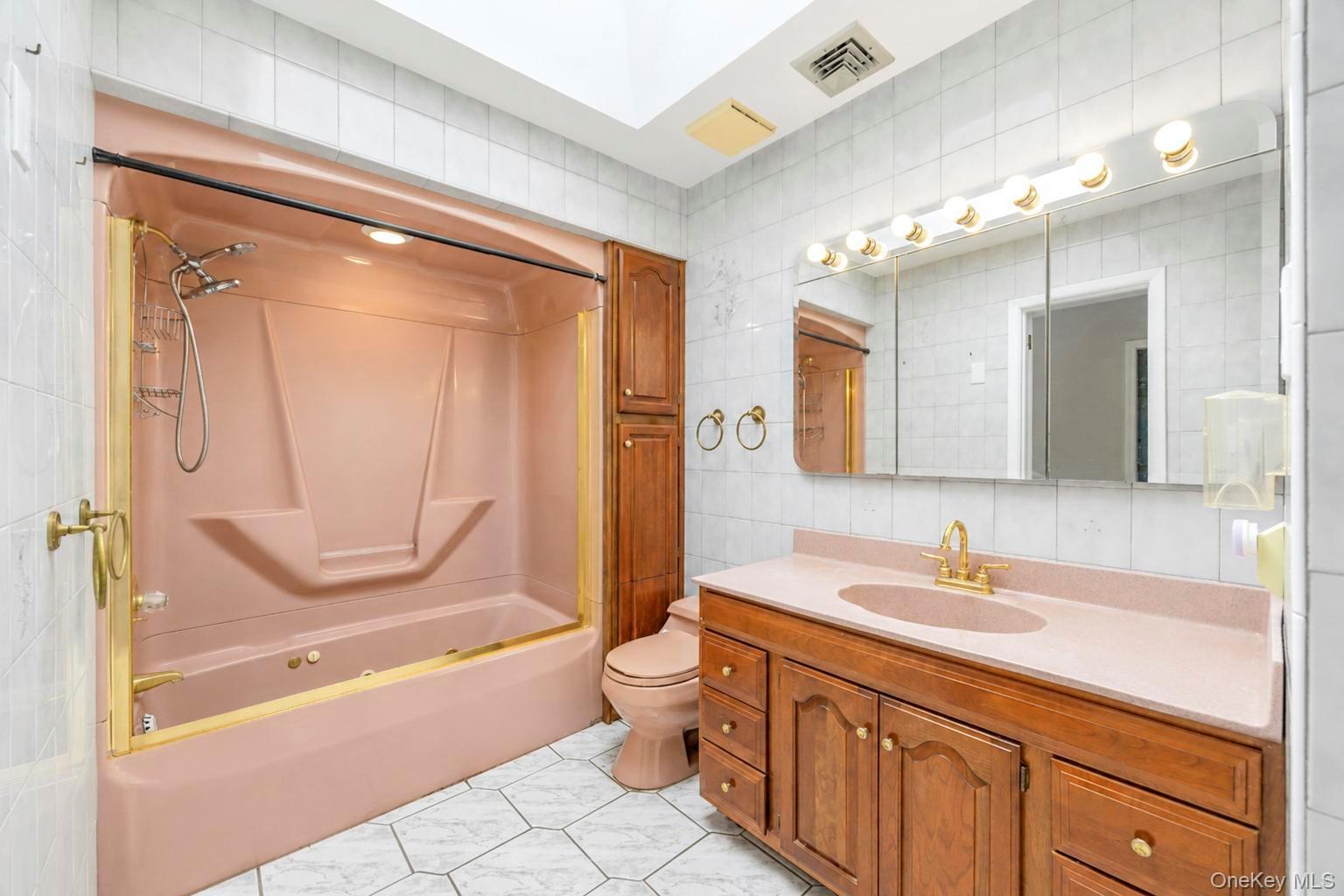 18 Dexter Lane – For Sale photo 15