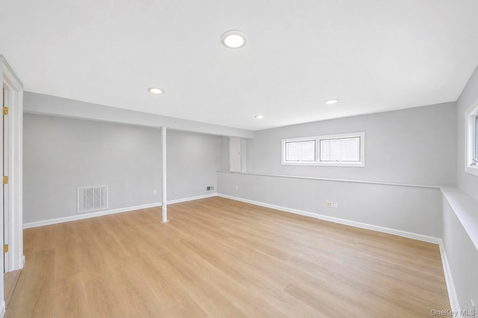 18 Dexter Lane – For Sale photo 21