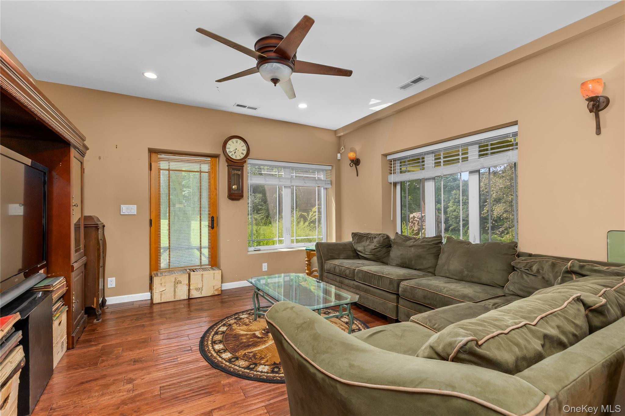 42-45 Blackstone Ridge – For Sale photo 50