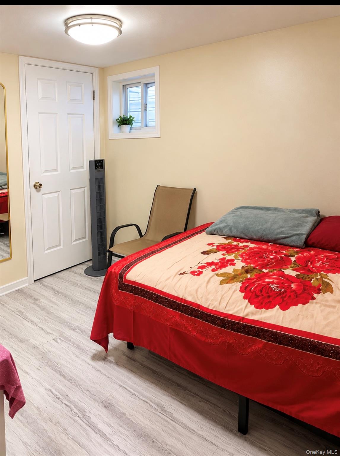 188-42 Woodhull Avenue – For Sale photo 11