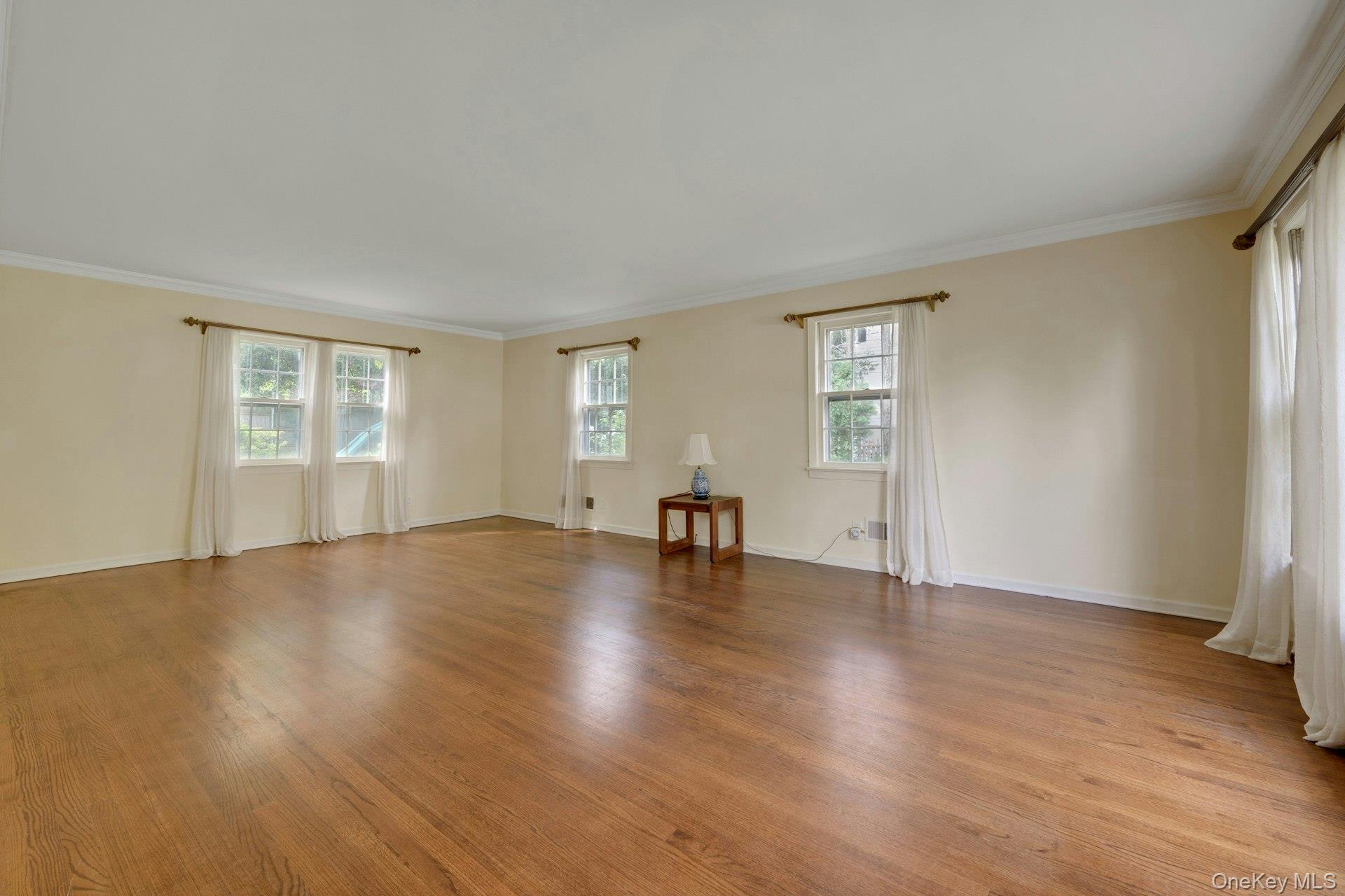 20 Springdale Road – For Rent photo 9
