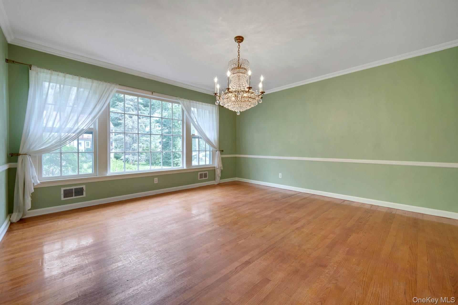 20 Springdale Road – For Rent photo 12