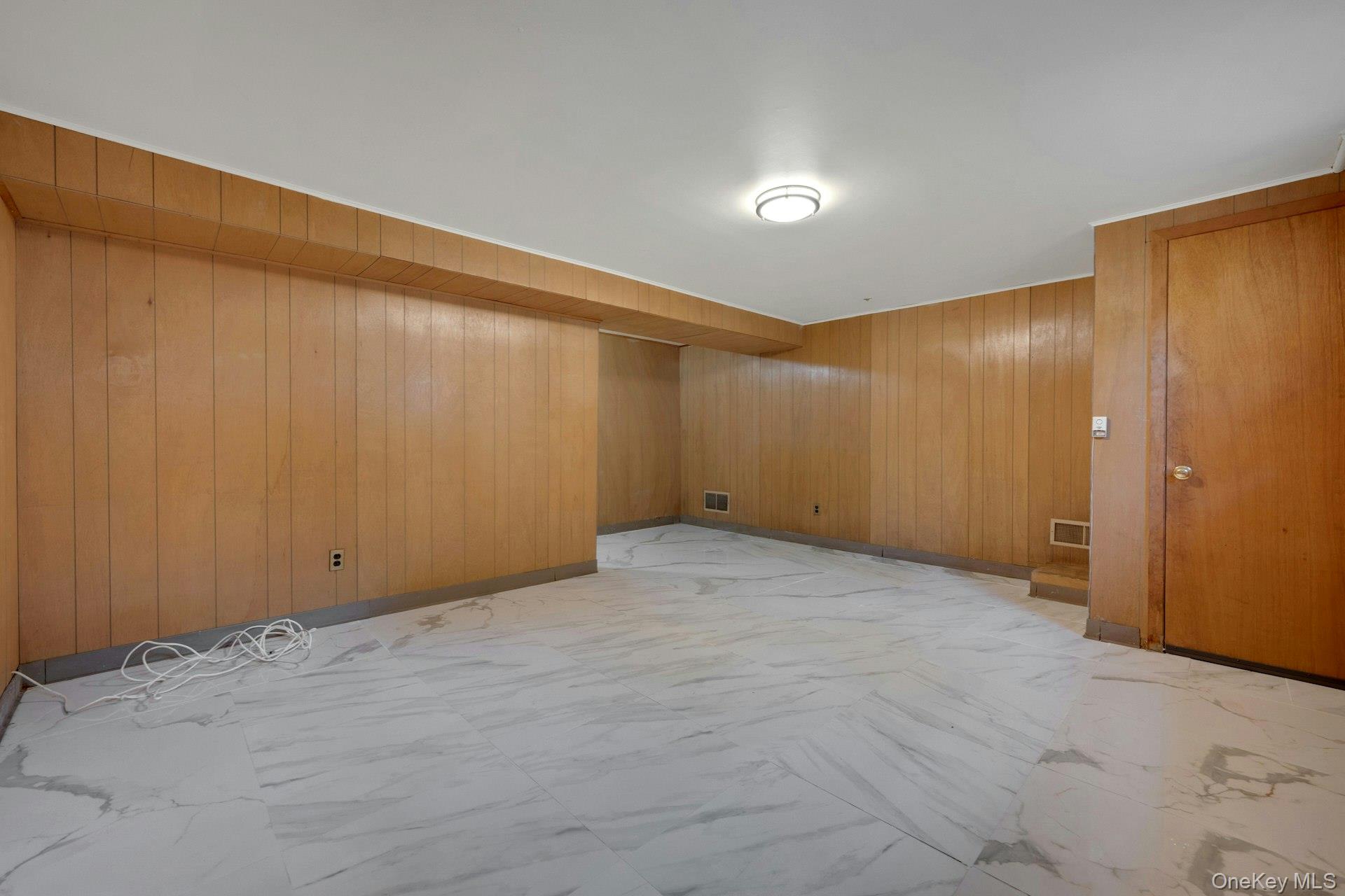 20 Springdale Road – For Rent photo 37
