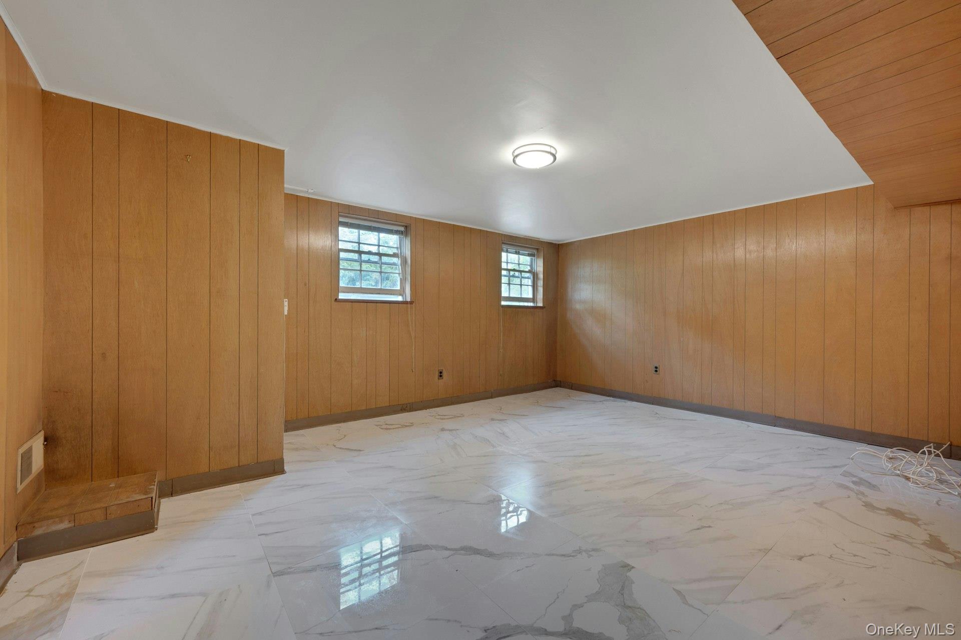 20 Springdale Road – For Rent photo 36