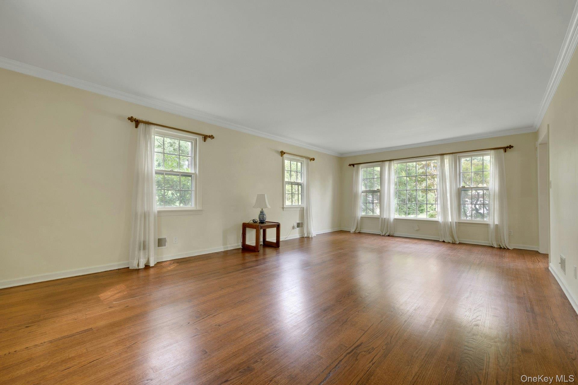 20 Springdale Road – For Rent photo 10