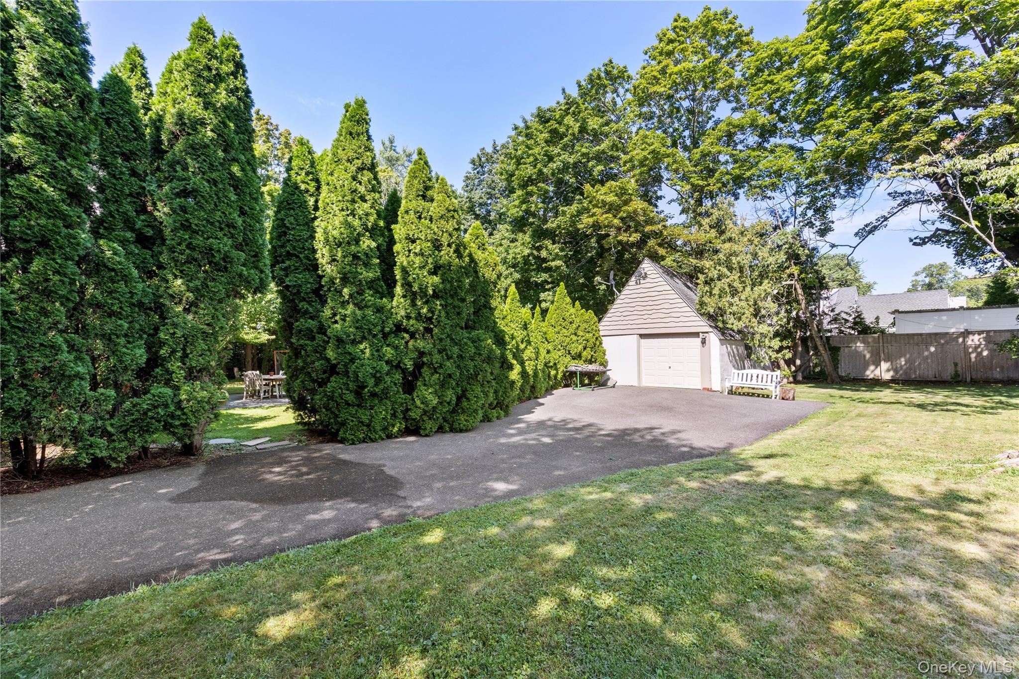 30 Merritts Pond Road – For Sale photo 4