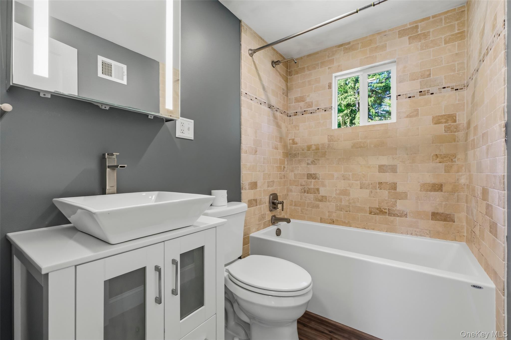 9 Memory Lane – For Sale photo 20