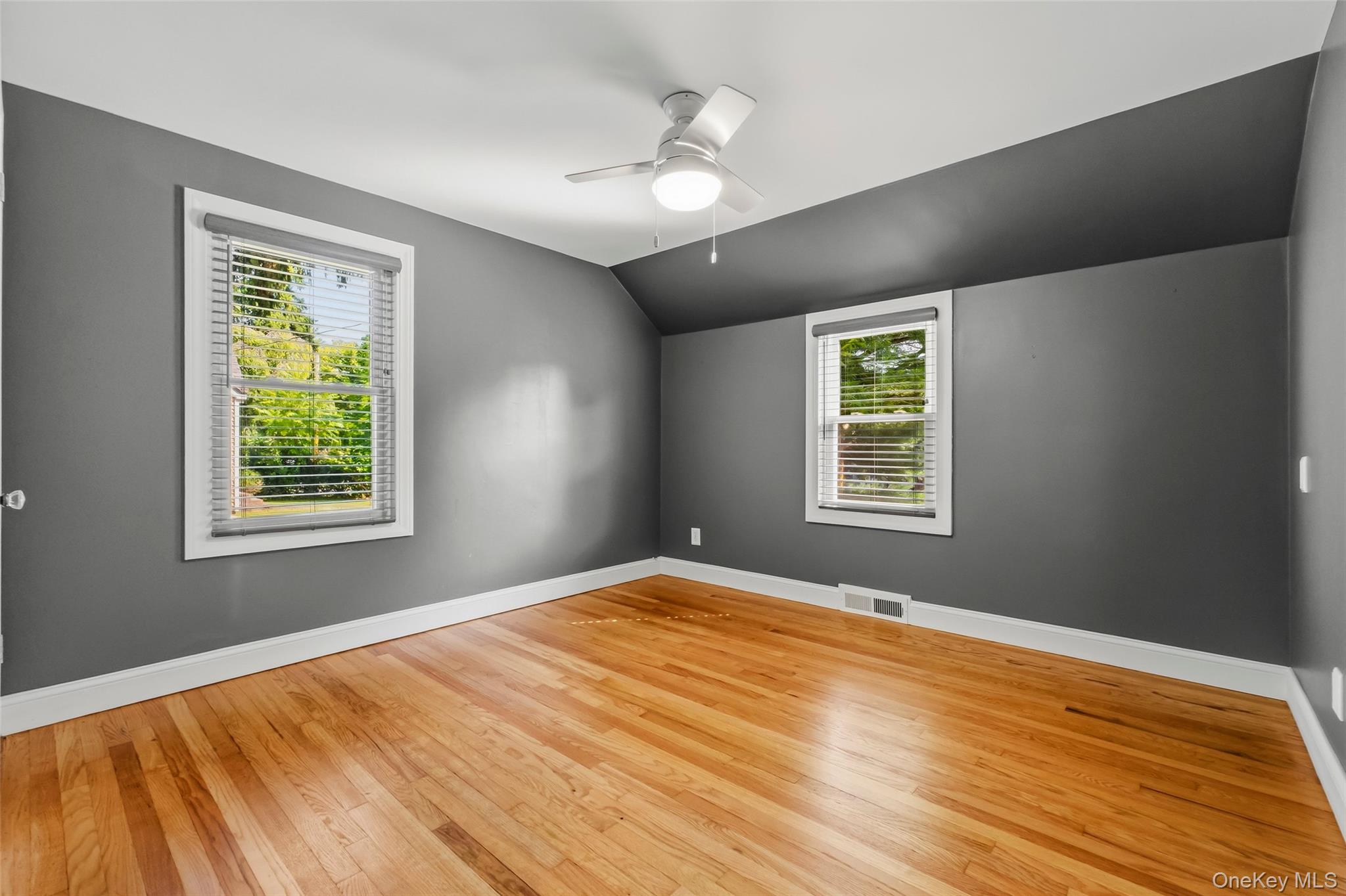 9 Memory Lane – For Sale photo 16