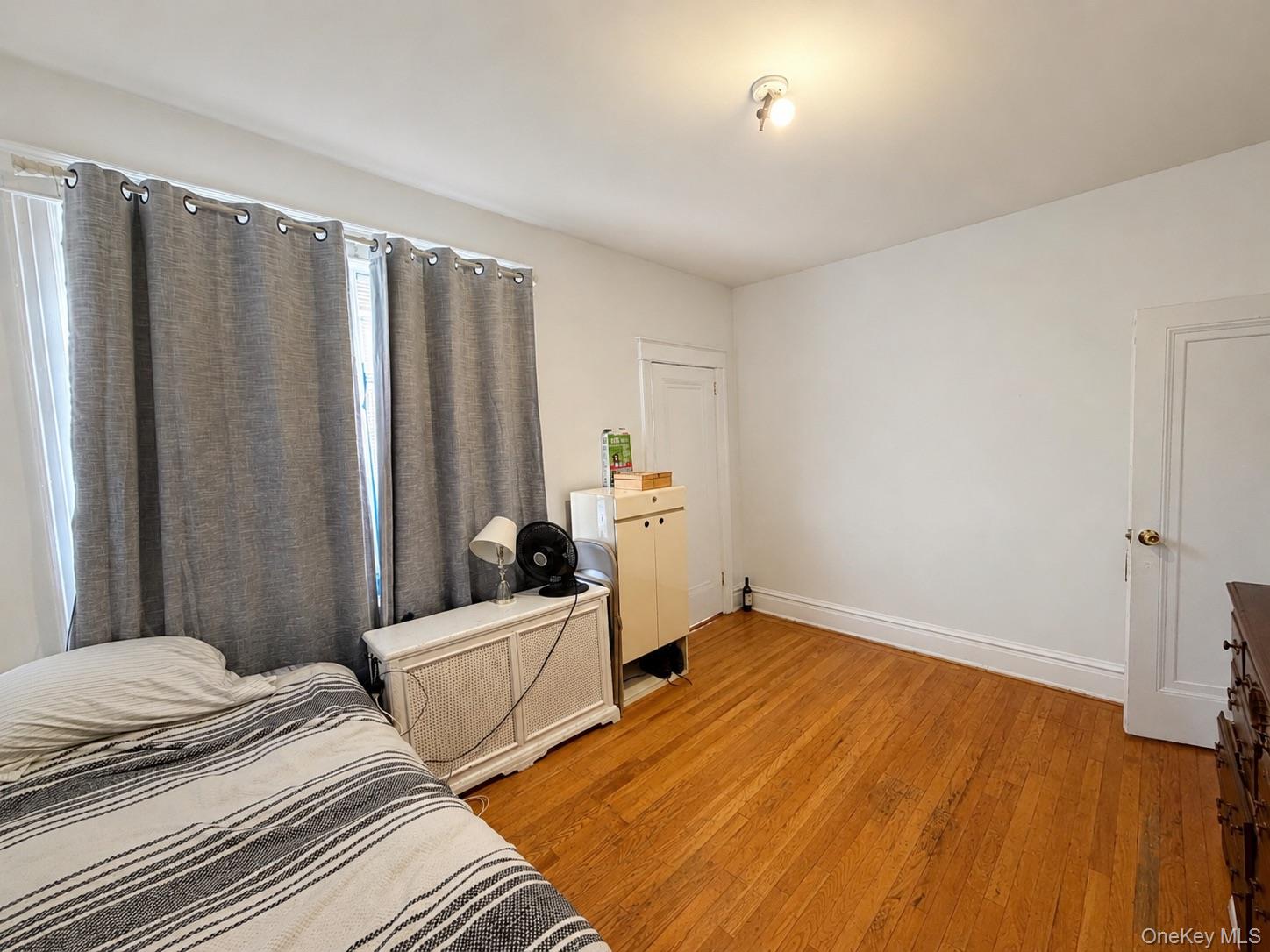 1 Davis Avenue – For Sale photo 14