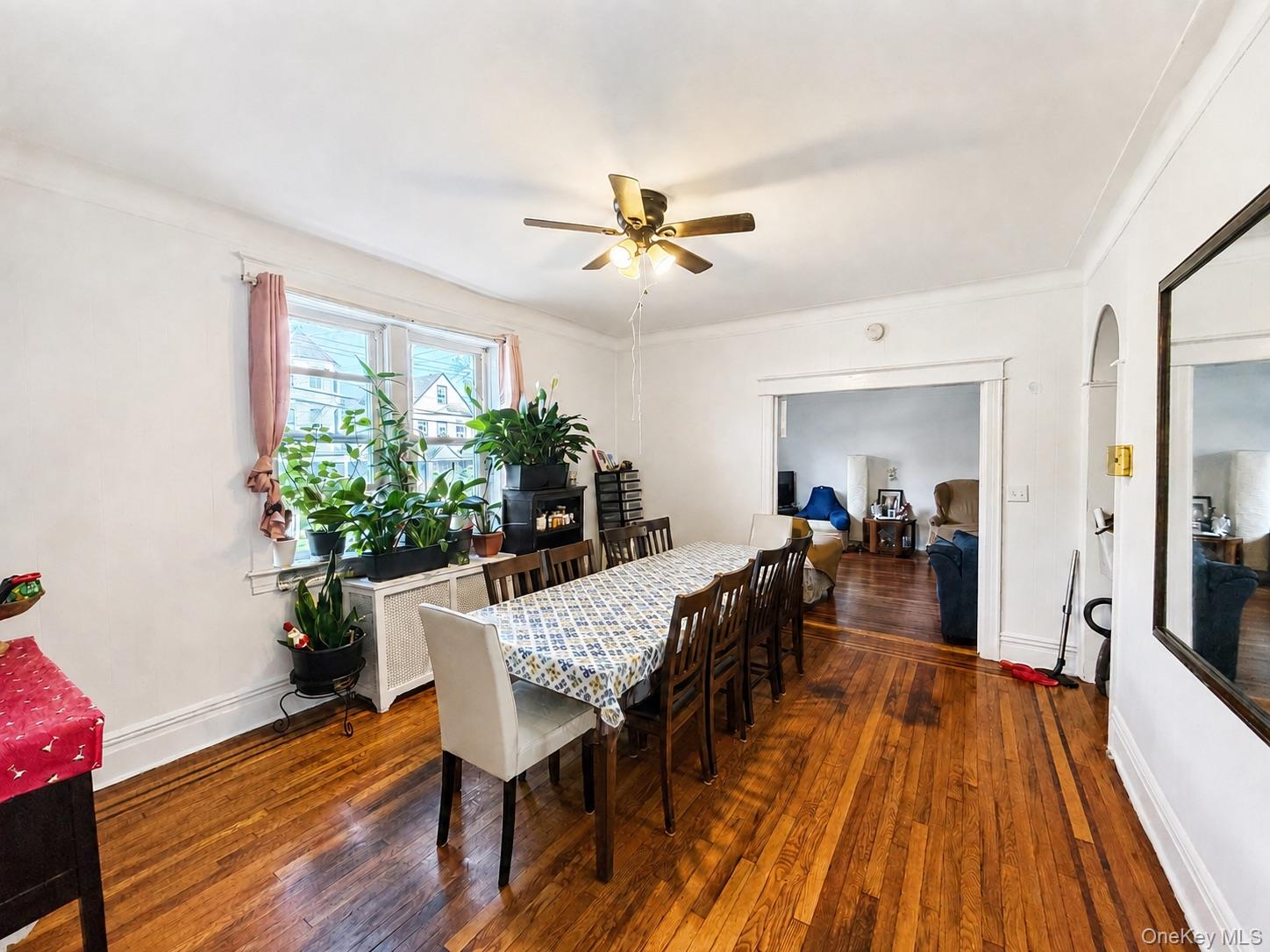1 Davis Avenue – For Sale photo 11