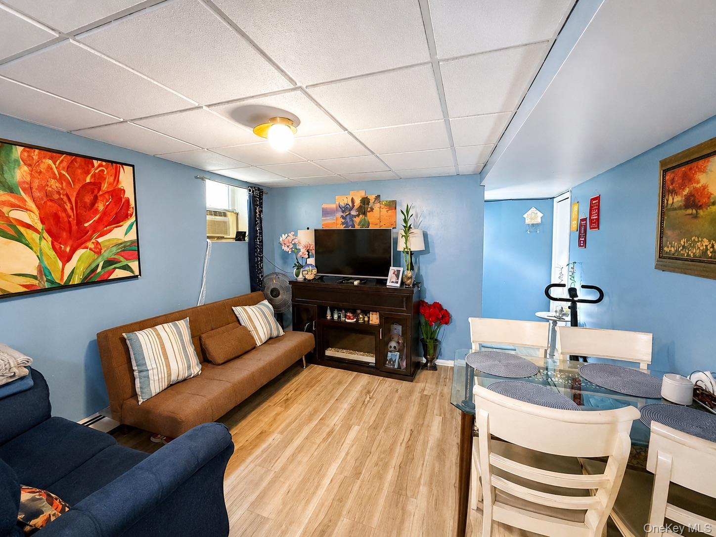 1 Davis Avenue – For Sale photo 17