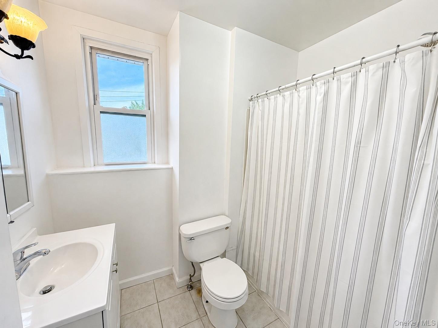 1 Davis Avenue – For Sale photo 9