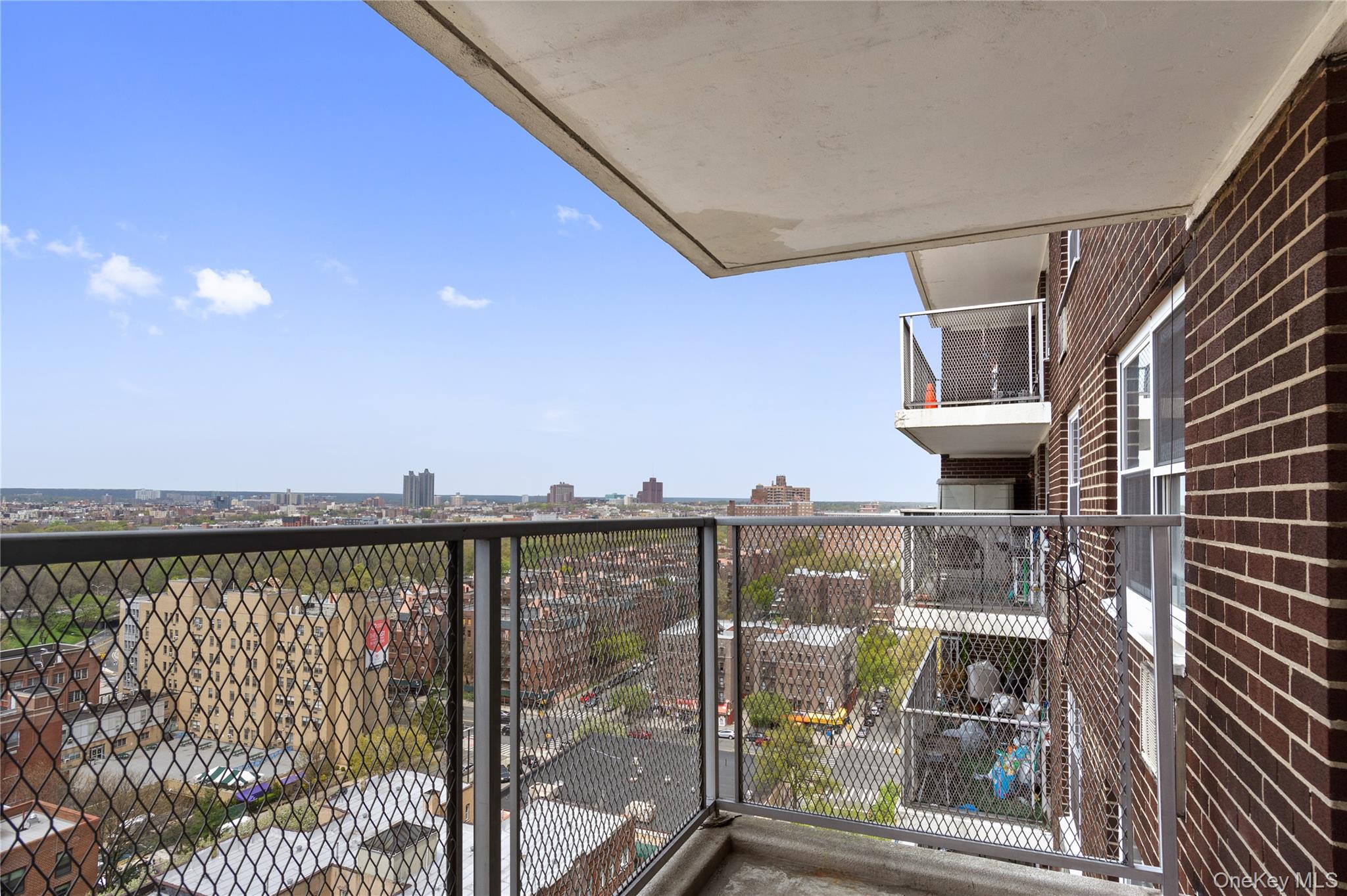 2550 Olinville Avenue, Unit 14E photo 5