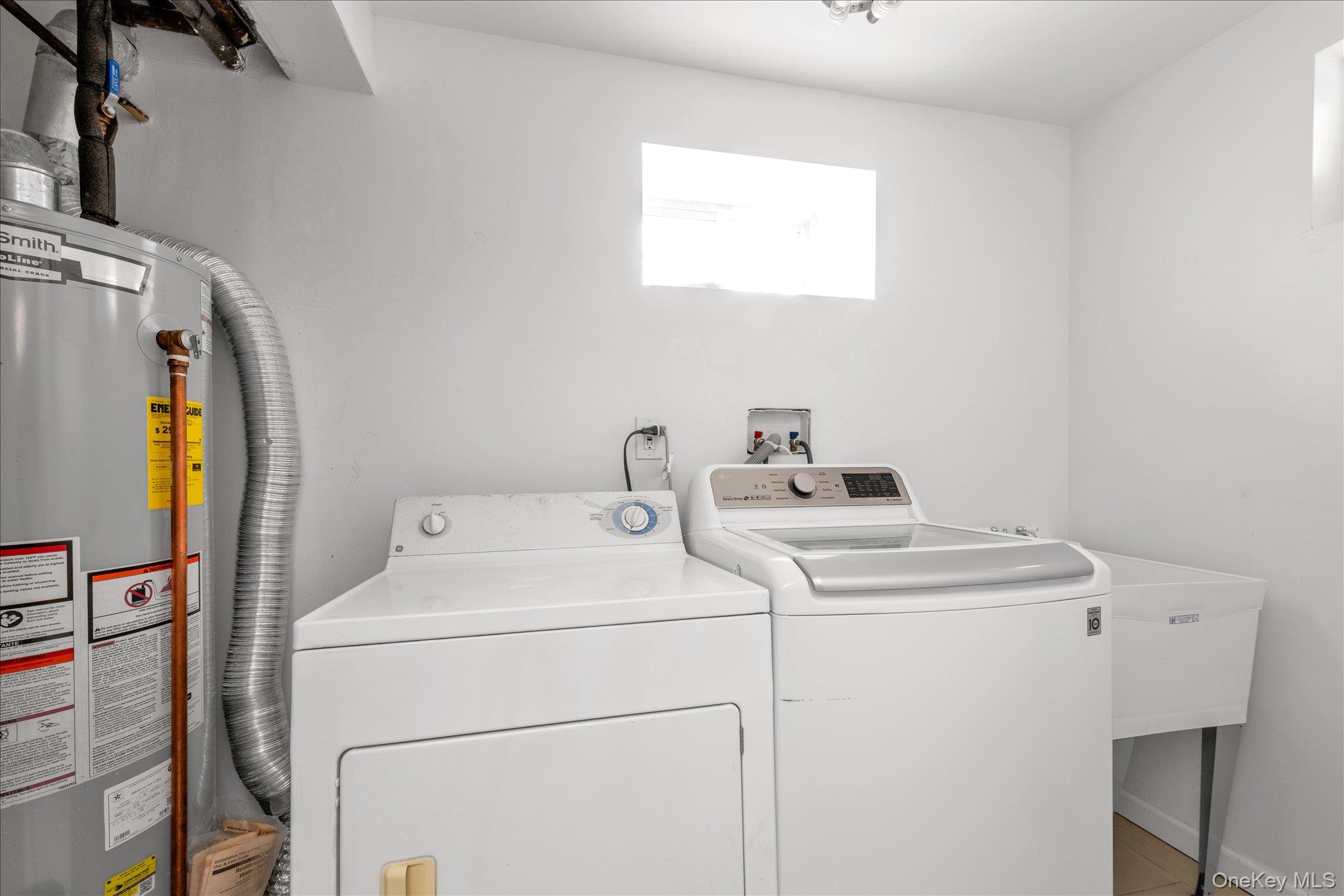 70-15 Manse Street – For Rent photo 17