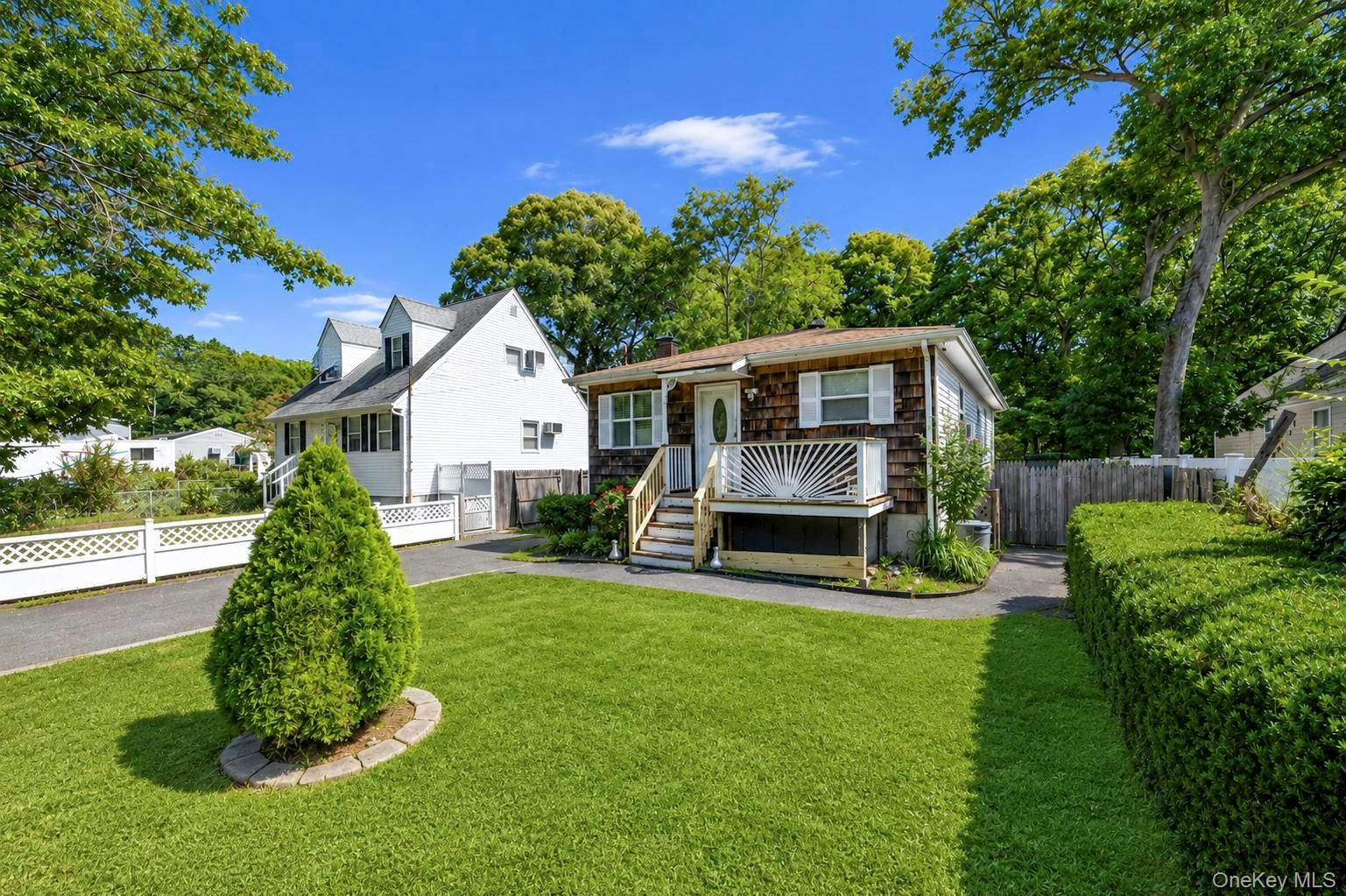 166 Auborn Avenue – For Sale photo 3