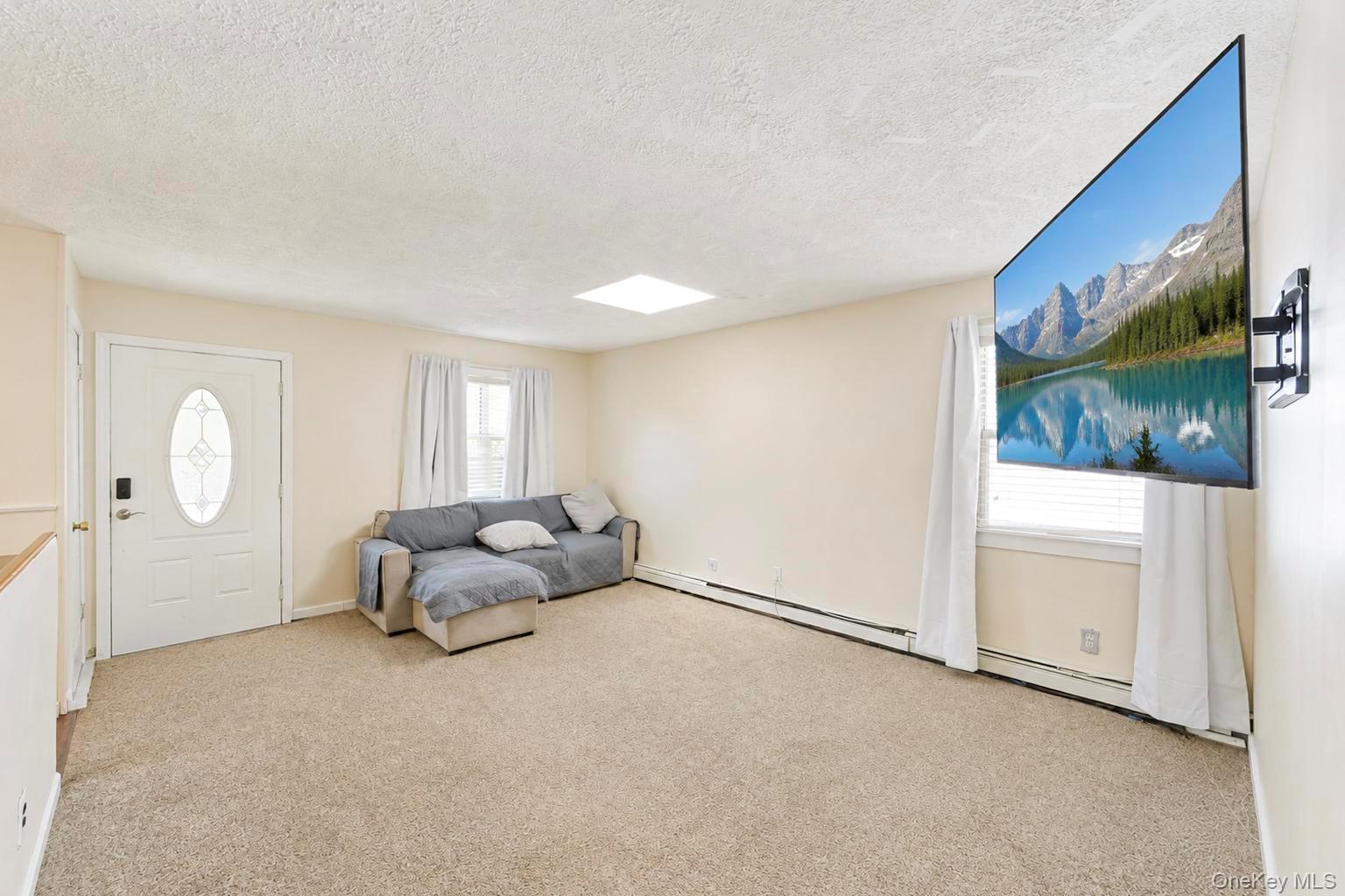 166 Auborn Avenue – For Sale photo 5