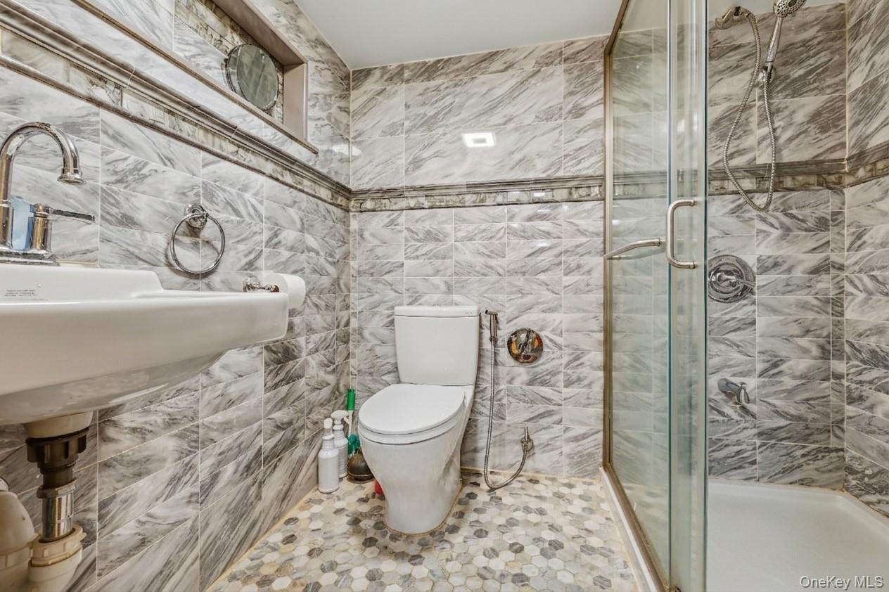 1667 E 51st Street – For Sale photo 20