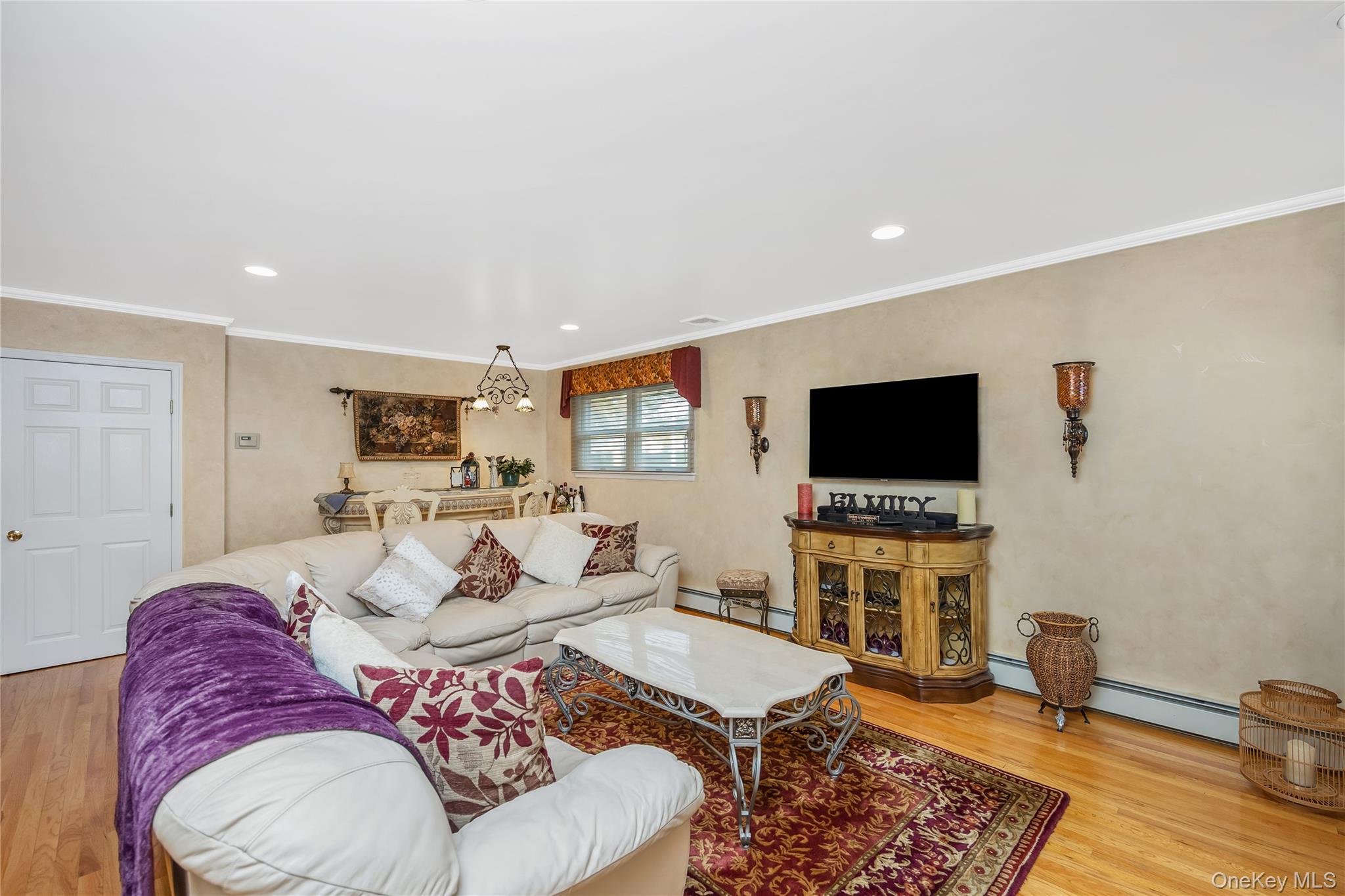 14 Arthur Street – For Sale photo 17