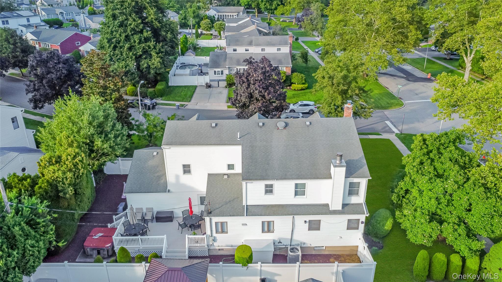 14 Arthur Street – For Sale photo 4