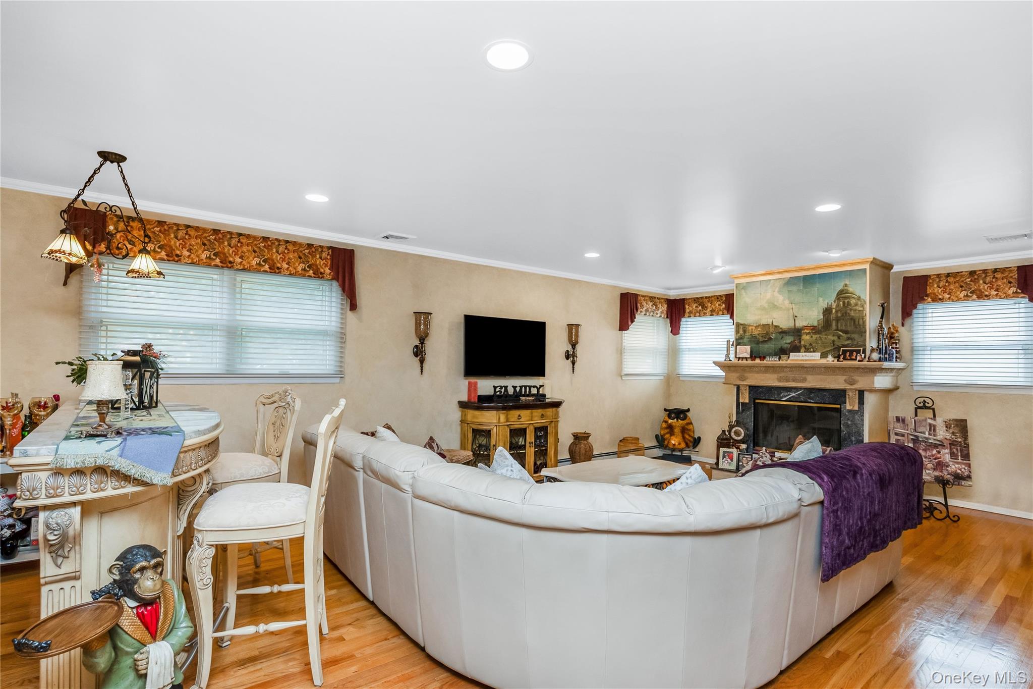 14 Arthur Street – For Sale photo 16