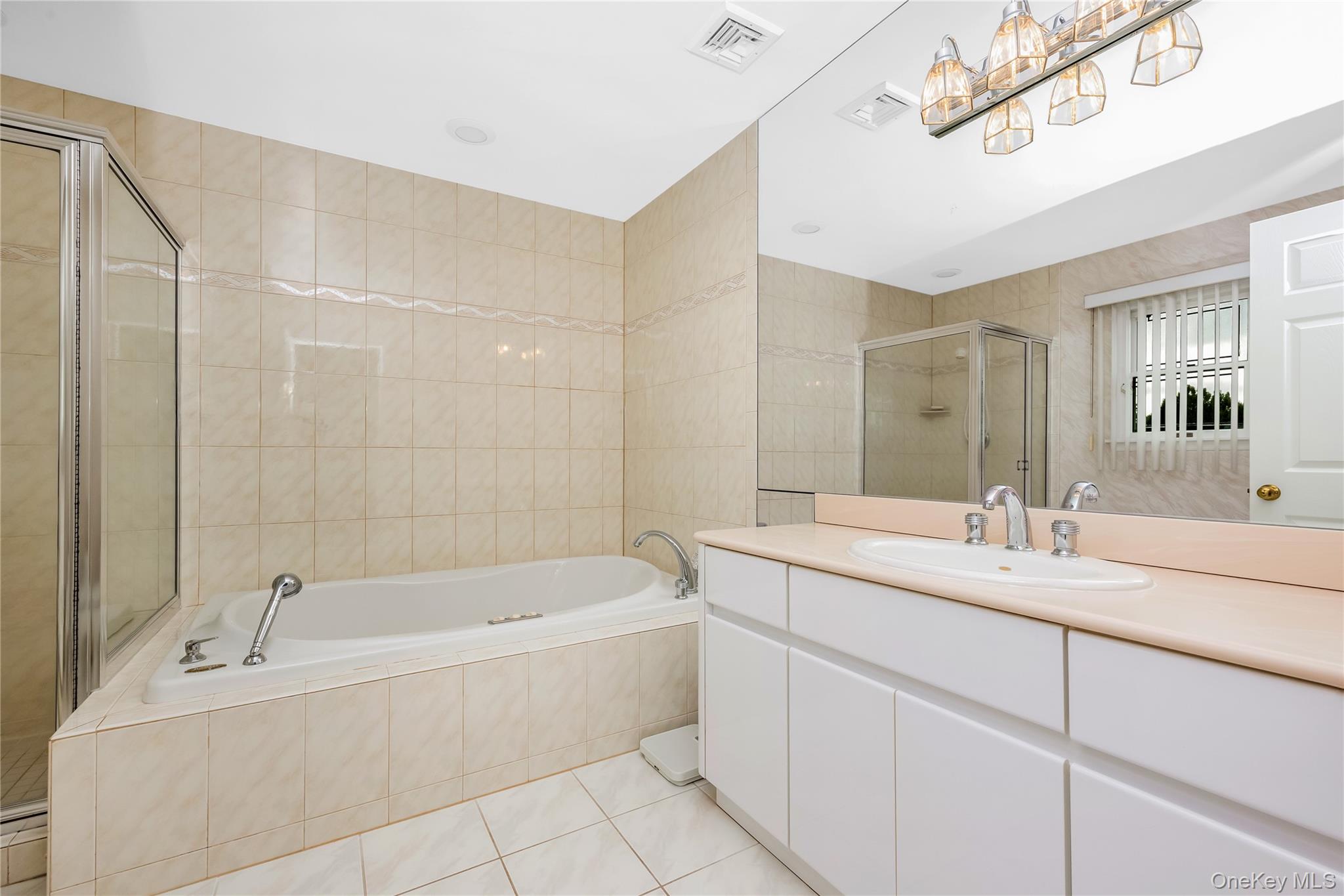 14 Arthur Street – For Sale photo 27
