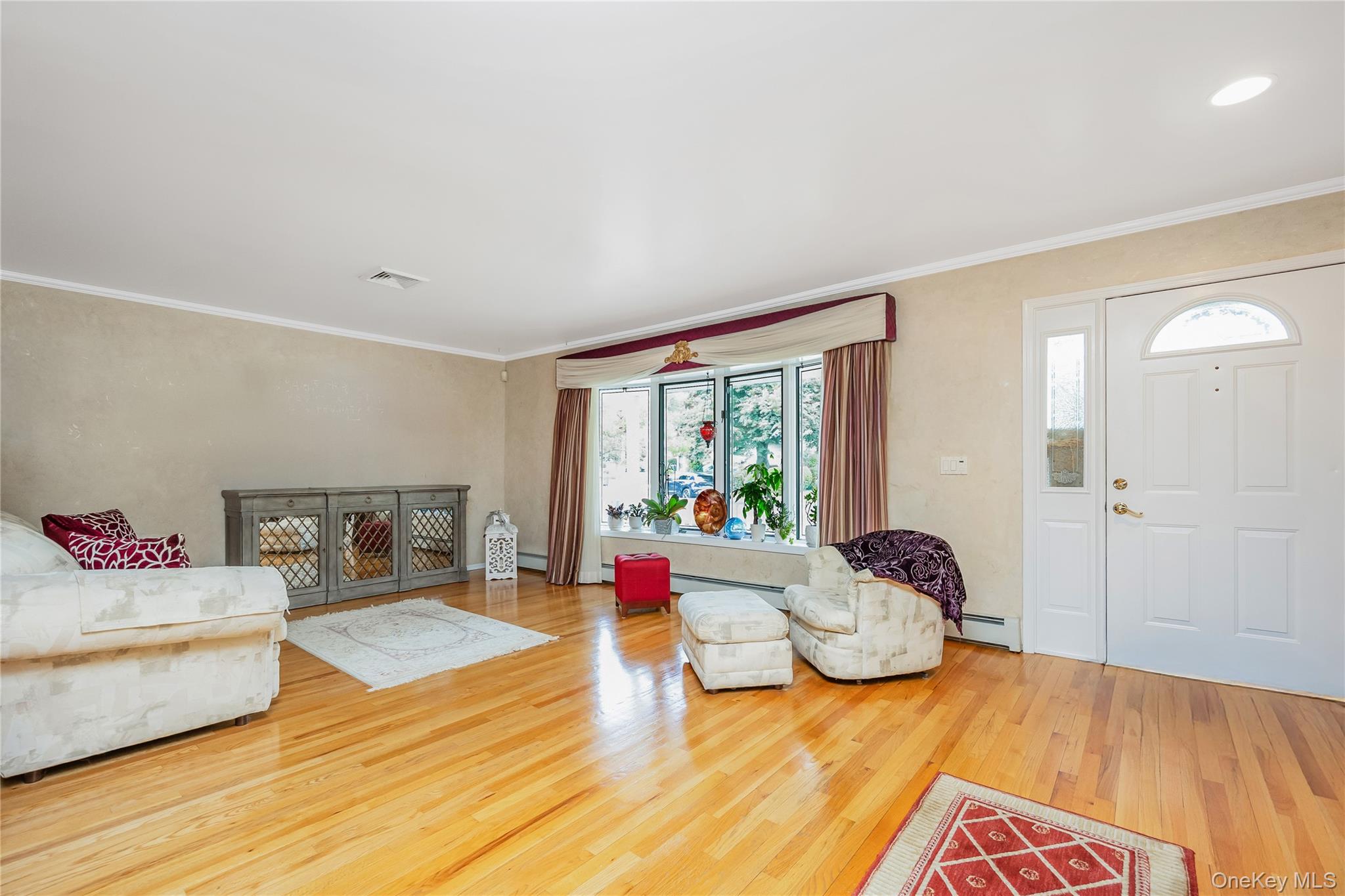 14 Arthur Street – For Sale photo 6