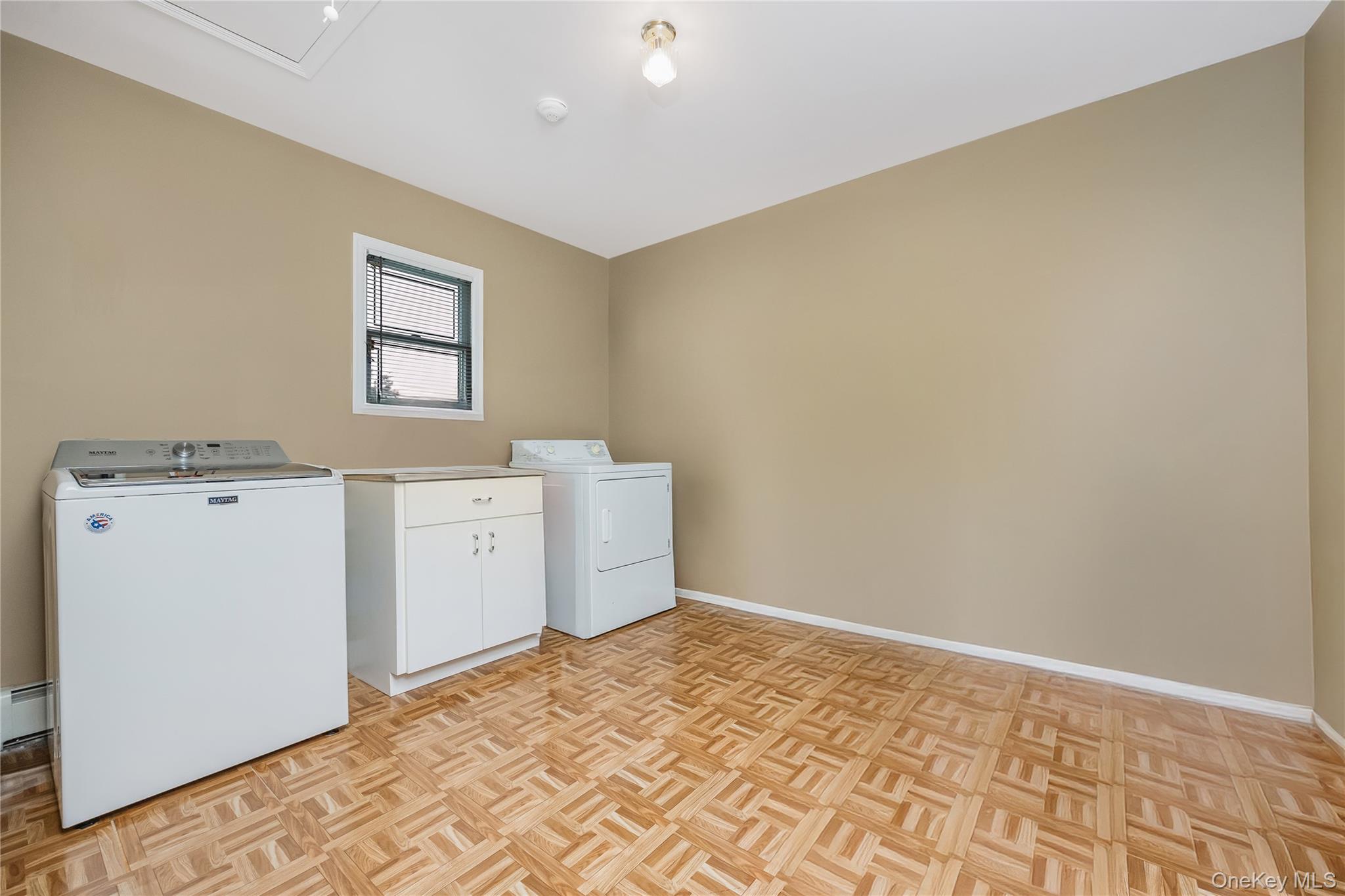14 Arthur Street – For Sale photo 25