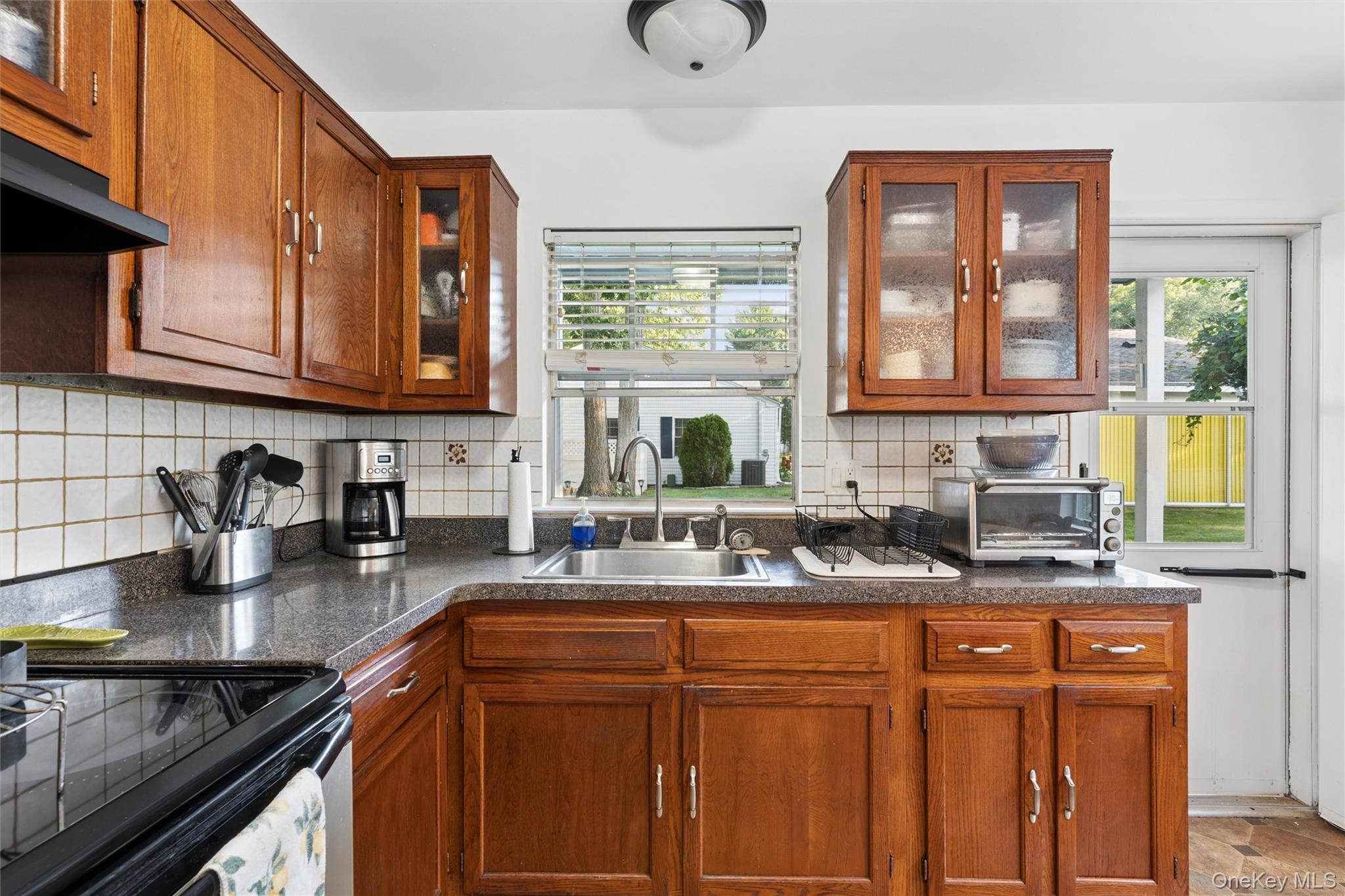 185 Kingston Drive – For Sale photo 5