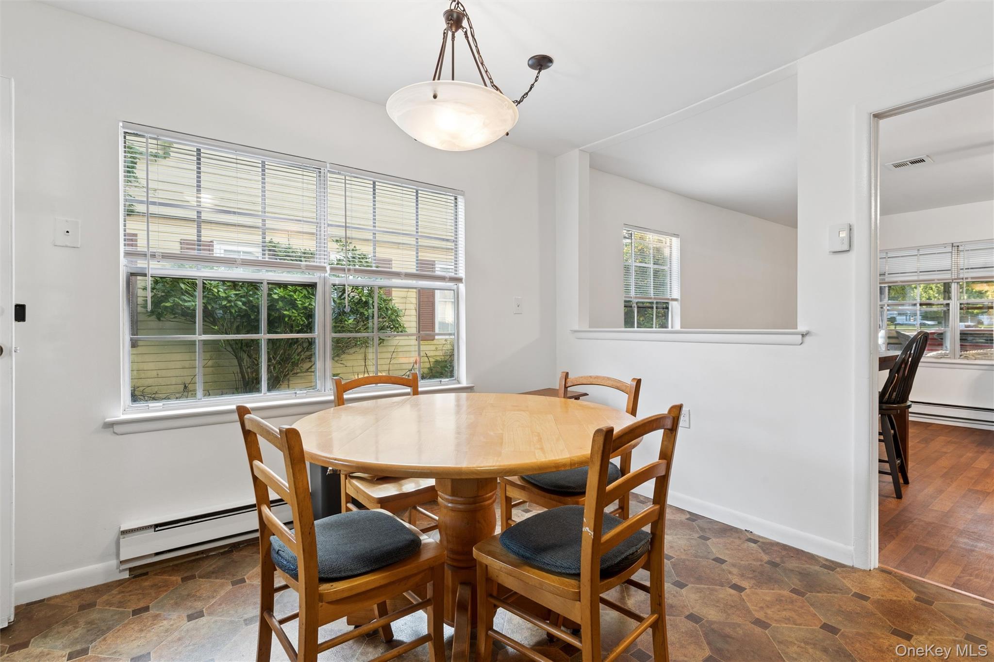 185 Kingston Drive – For Sale photo 6
