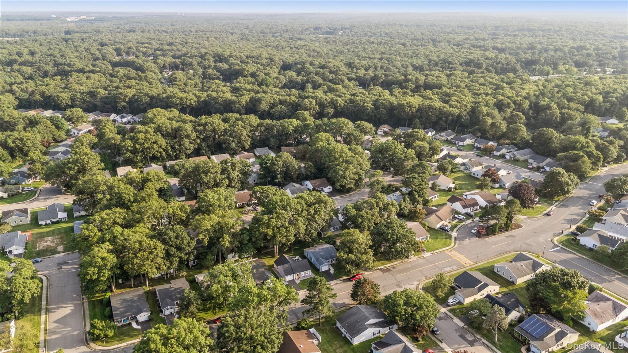 185 Kingston Drive – For Sale photo 23