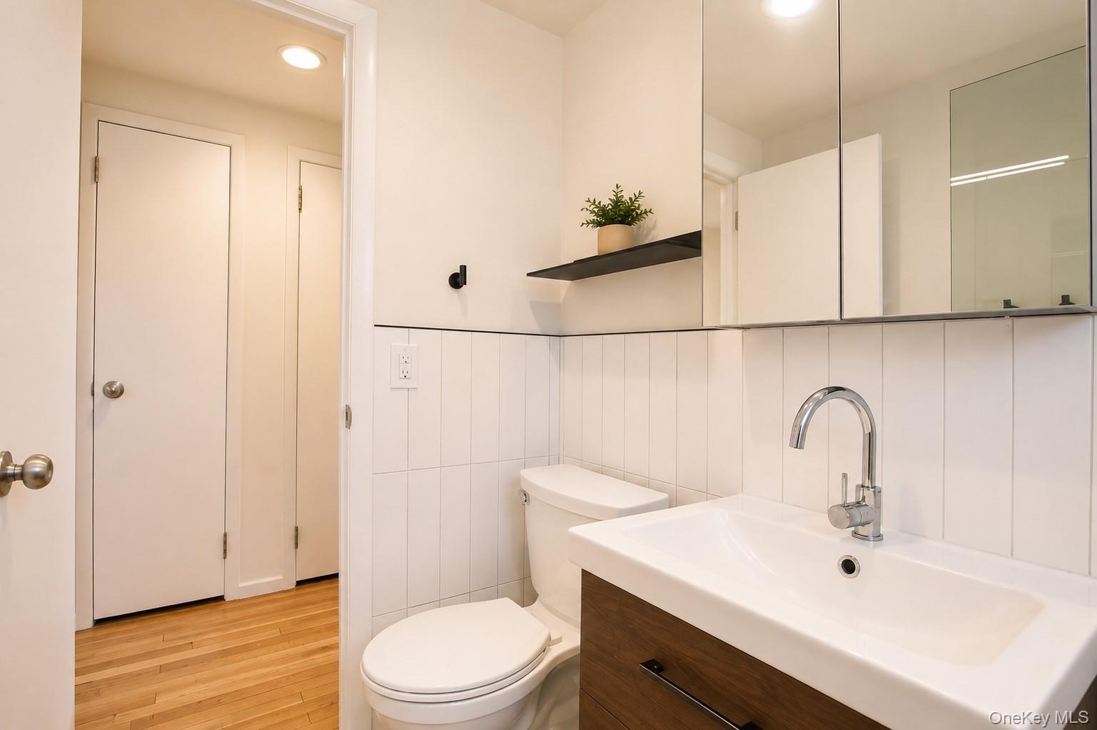 545 E Park Avenue – For Rent photo 23
