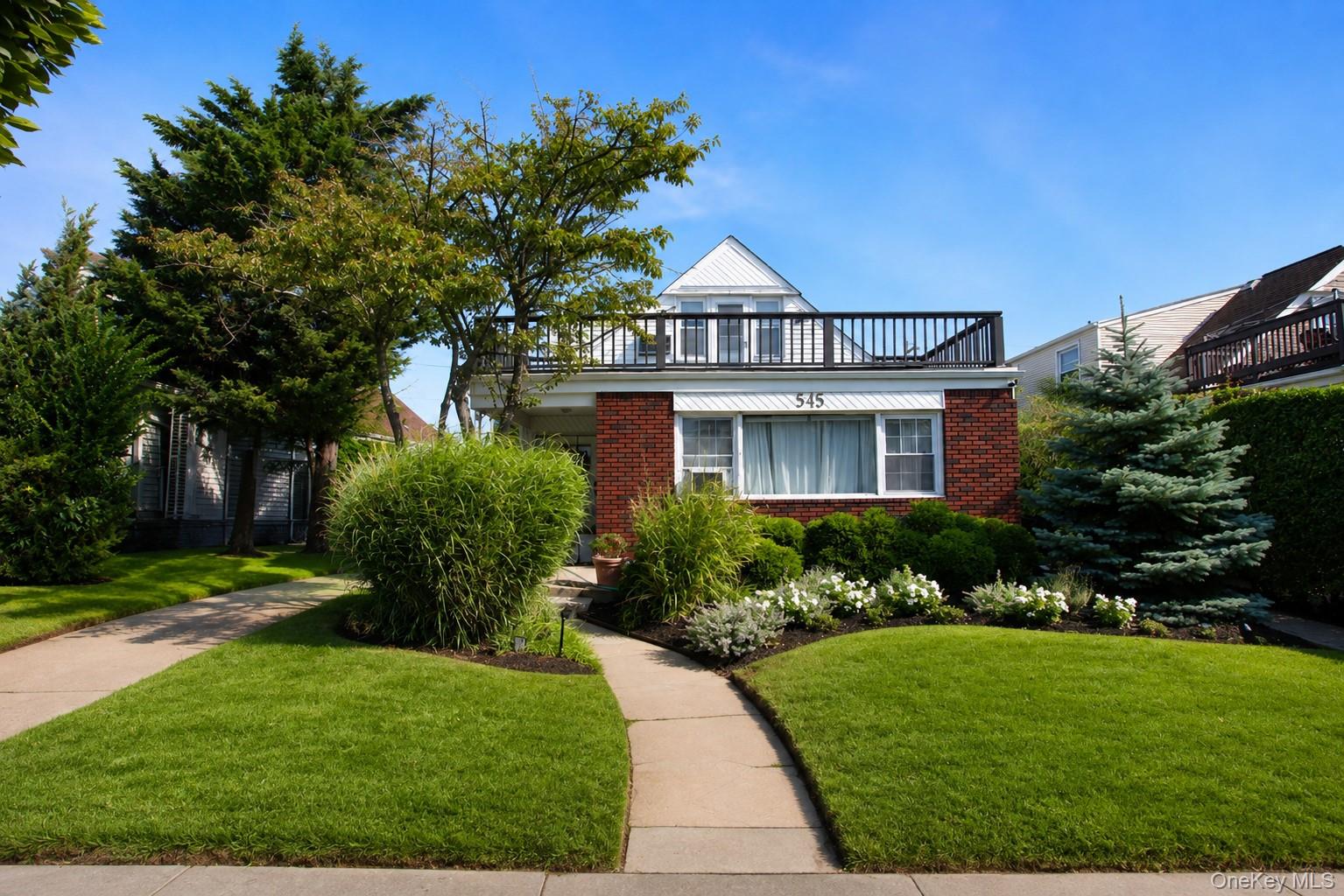 545 E Park Avenue – For Rent