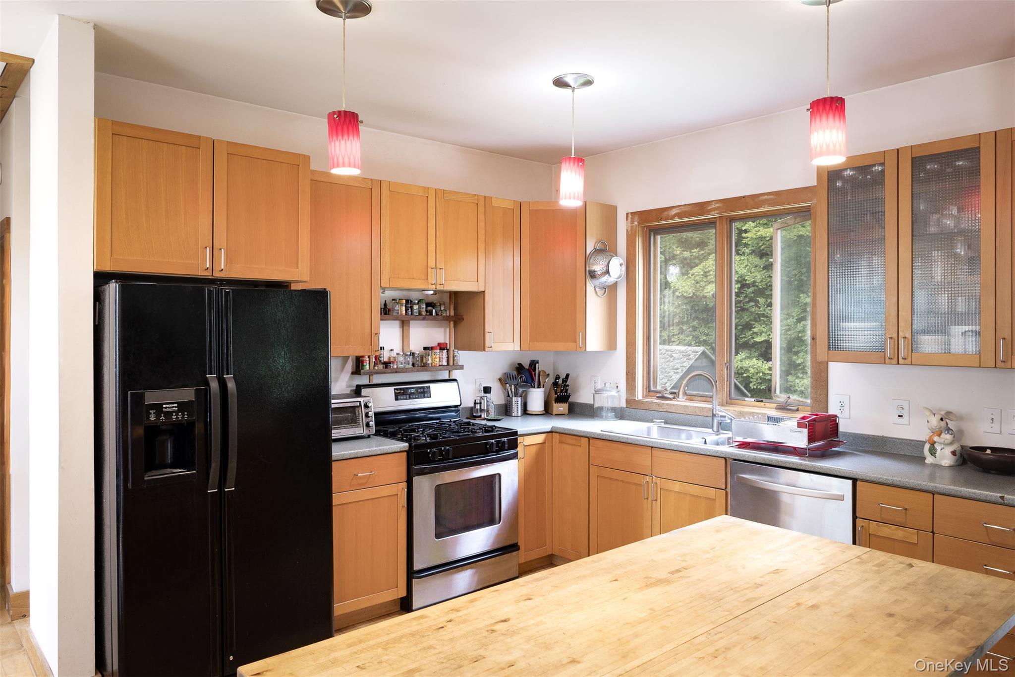 248 Stoll Road – For Sale photo 8