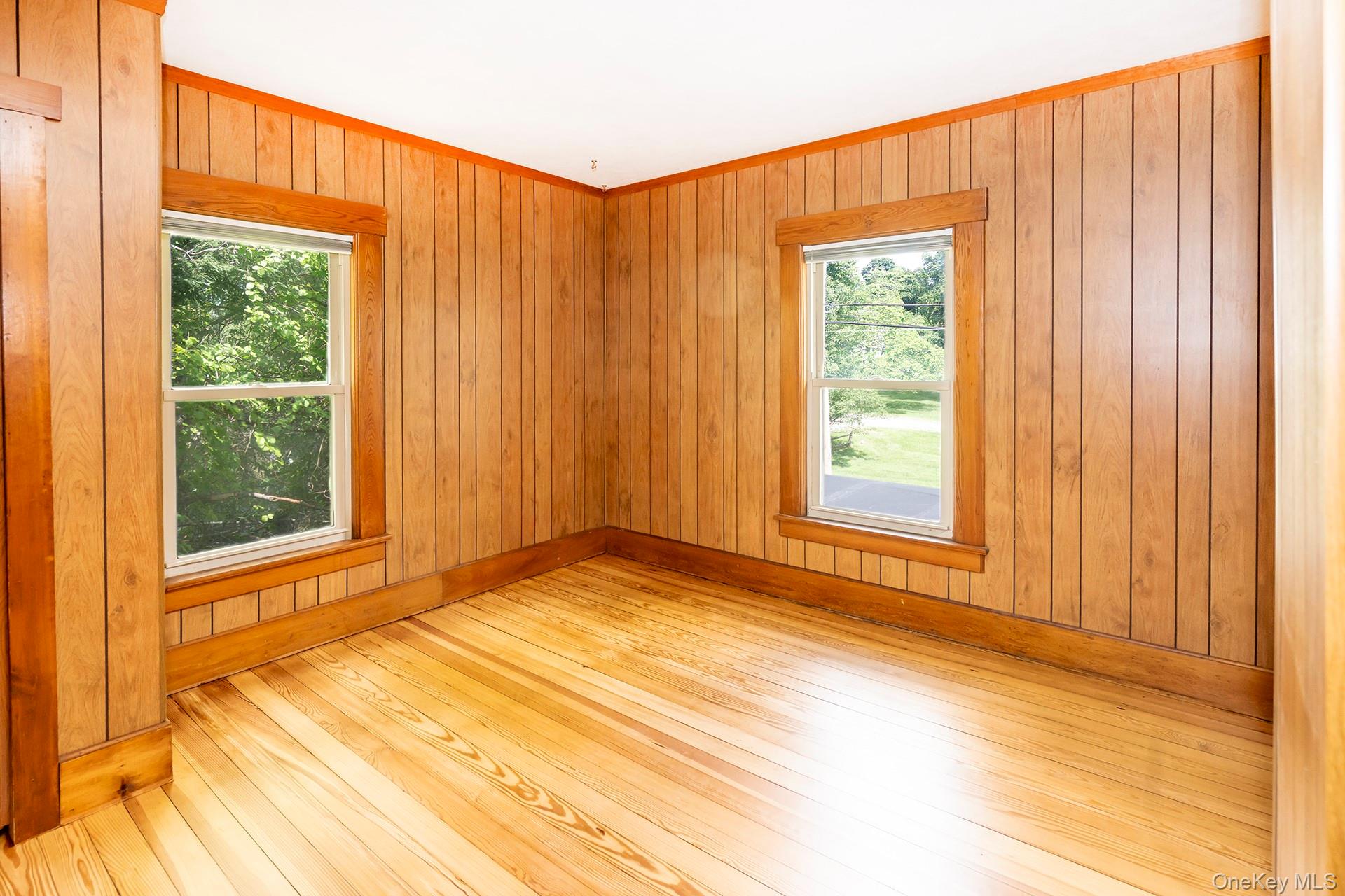 7 Maple Avenue – For Sale photo 14